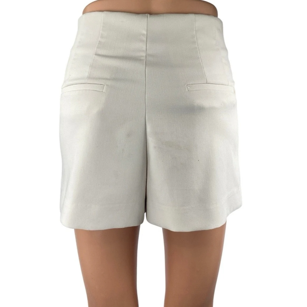 En Saison Women's White High Waisted Pleated Straight Mini Shorts Size XS - Image 3