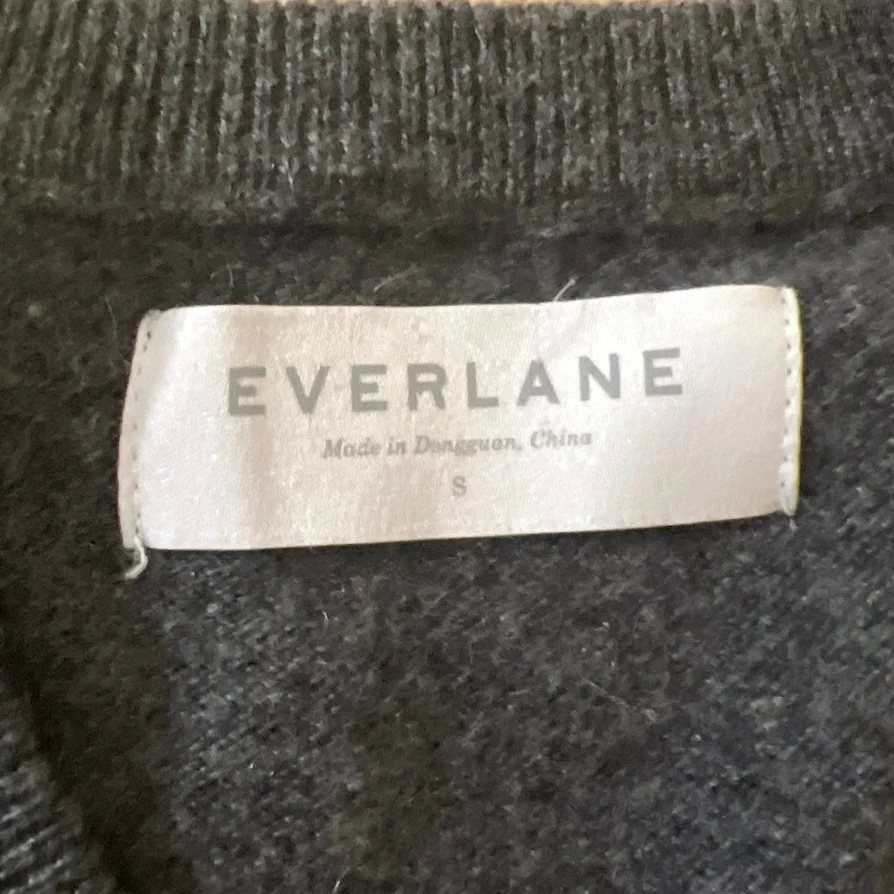 Everlane Men's Gray Cashmere Knit V-neck Long Sleeve Pullover Sweater Top Size S - Image 3