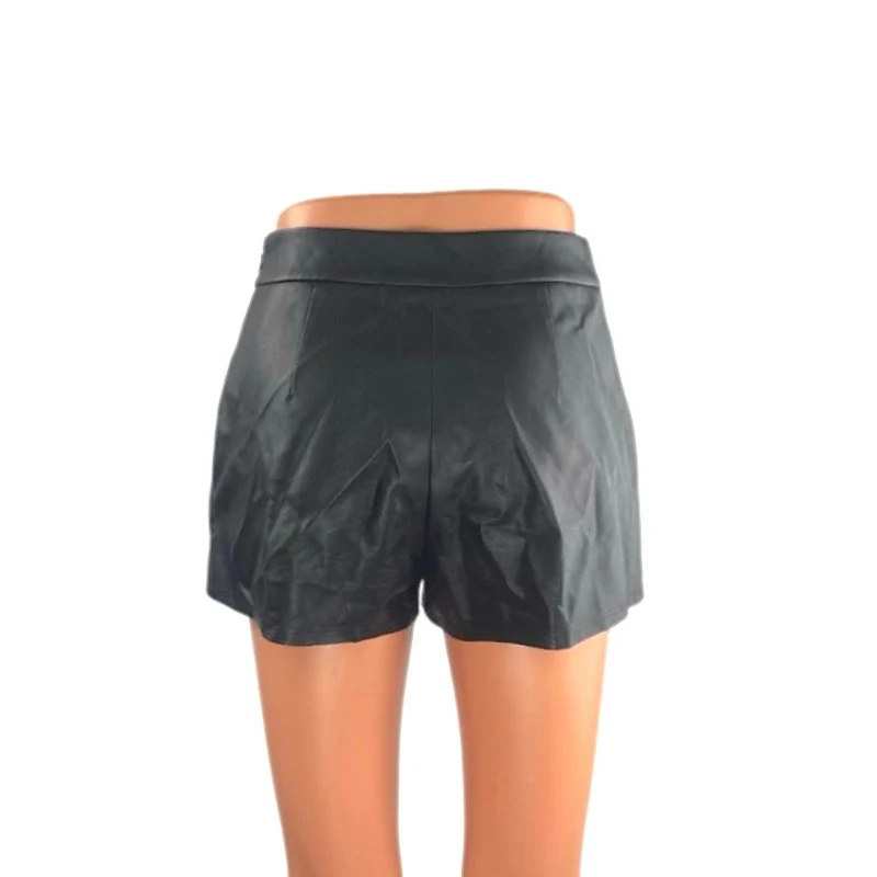 Express Women's Black Faux Leather Vegan Mid Rise Shortie Mini Shorts Size 00 - Image 3