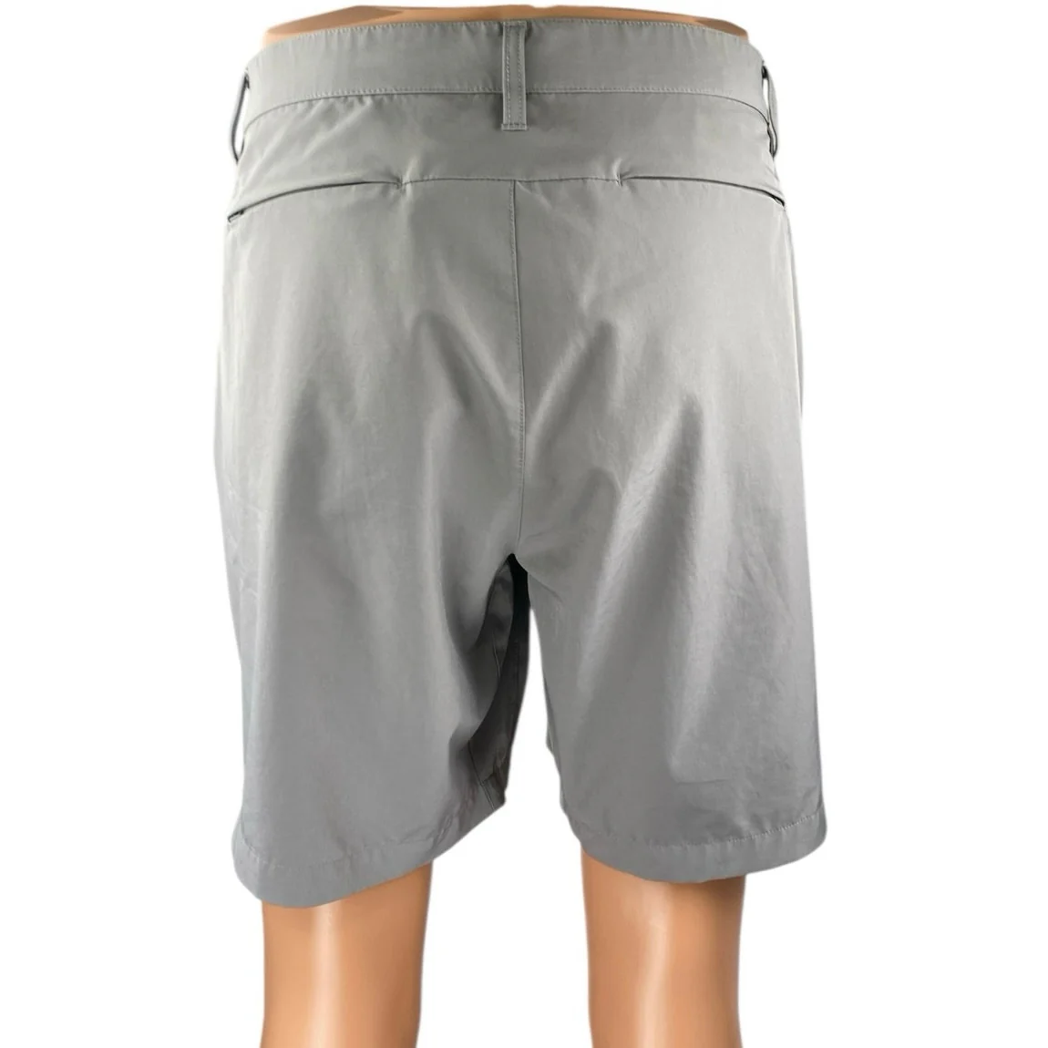 Fabletics The High Side Men's Light Gray Performance Golf Khaki Chino Shorts L - Image 3