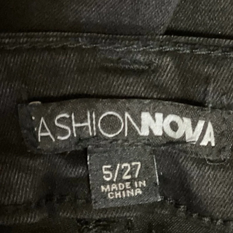 Fashion Nova Black Washed Mid Rise Distressed Denim Flare Jeans Size 27 - Image 4