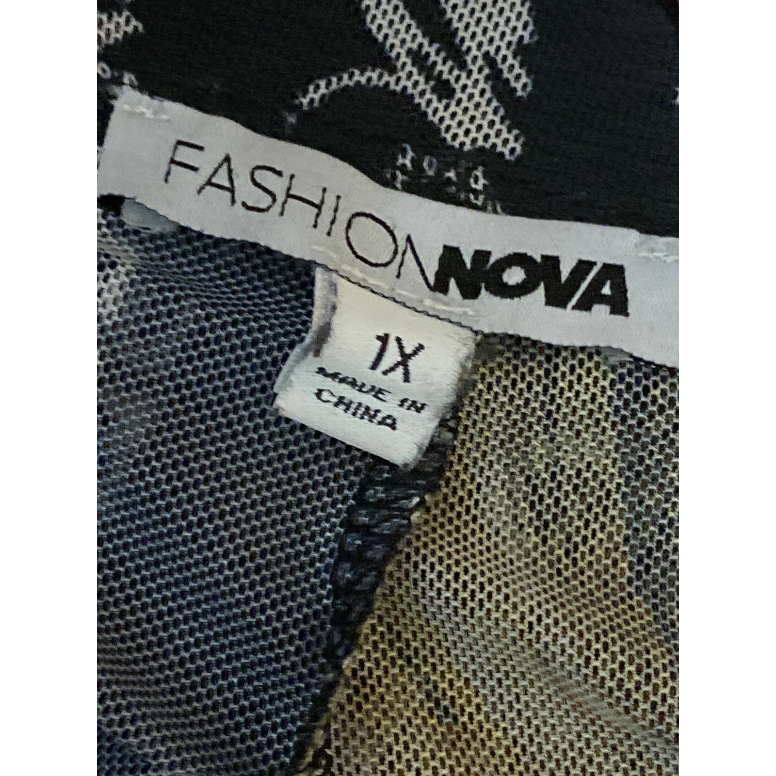 Fashion Nova Women's Multicolor Money Print Mesh Sheer Skinny Leggings Pants 1X - Image 5