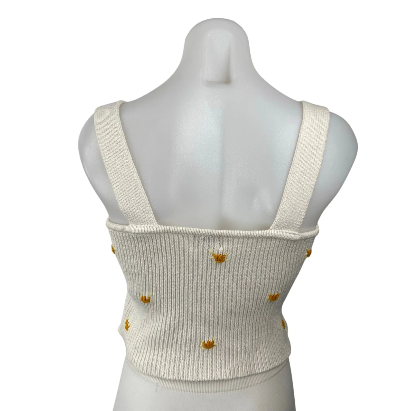 Find Me Now Women's Crochet Floral Embroidered Sleeveless Crop Cami Tank Top S/M - Image 4