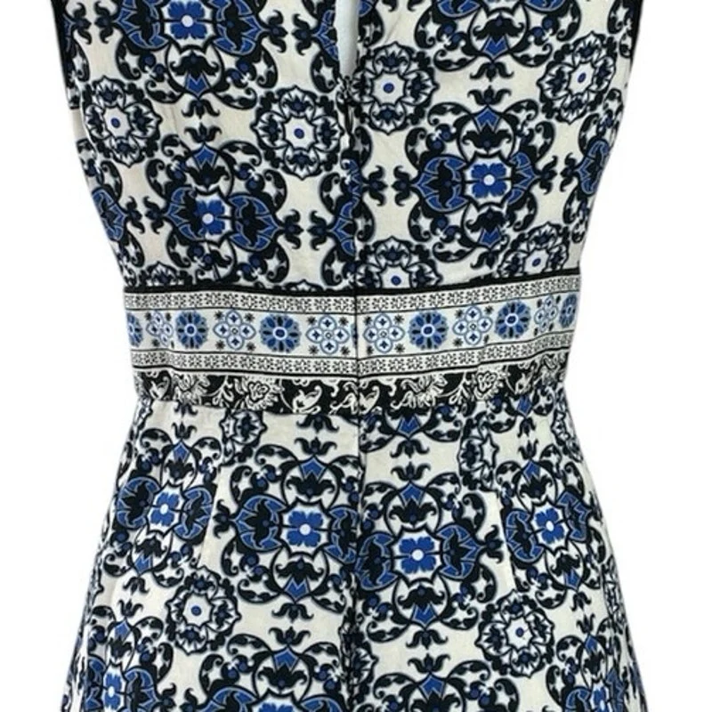 Forever 21 Blue Sleeveless Plunge Pattern Resort Beach Wear Romper Shorts Size S - Image 4