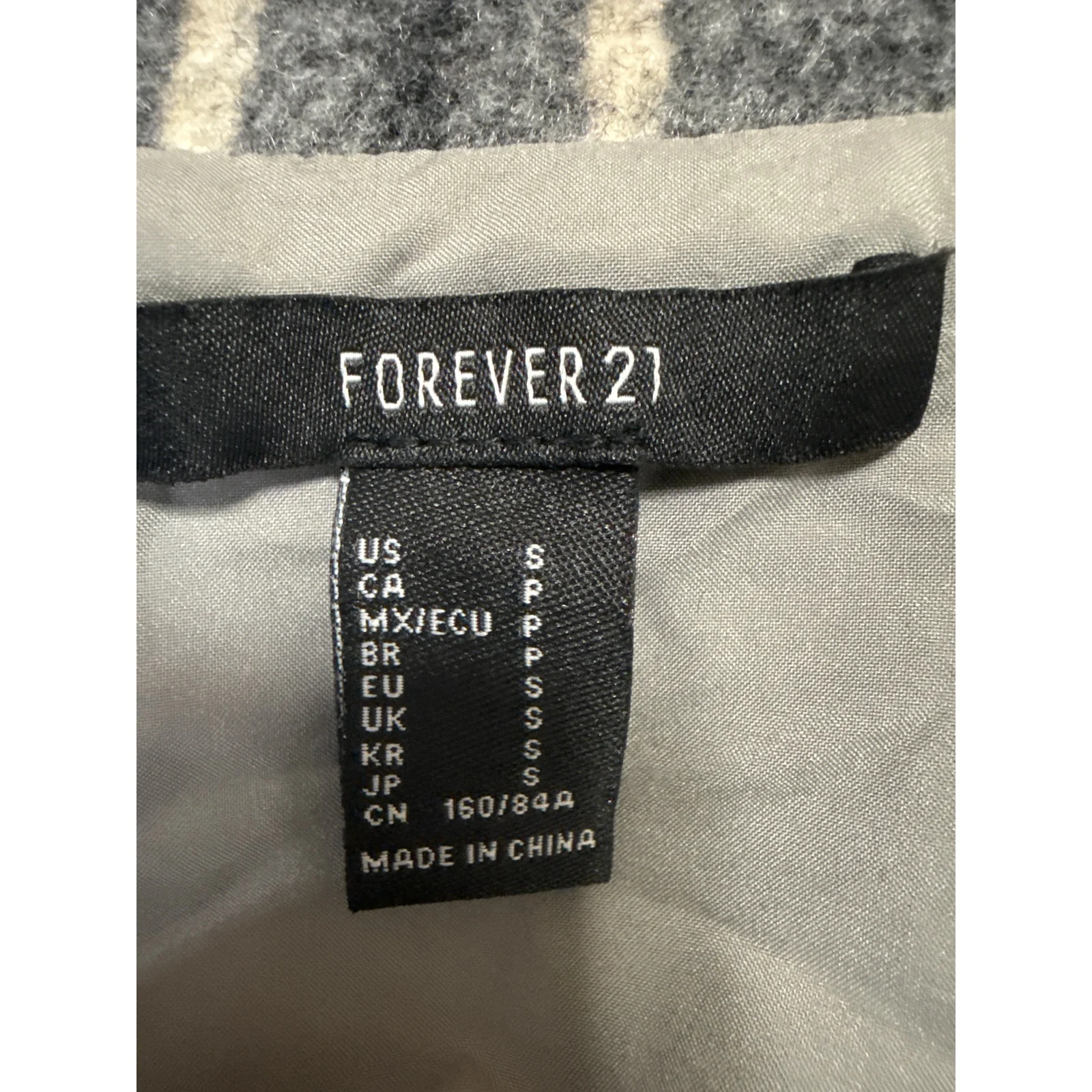 Forever 21 Gray Plaid Checkered Snap Button Down Long Sleeve Shirt Coat Jacket S - Image 3