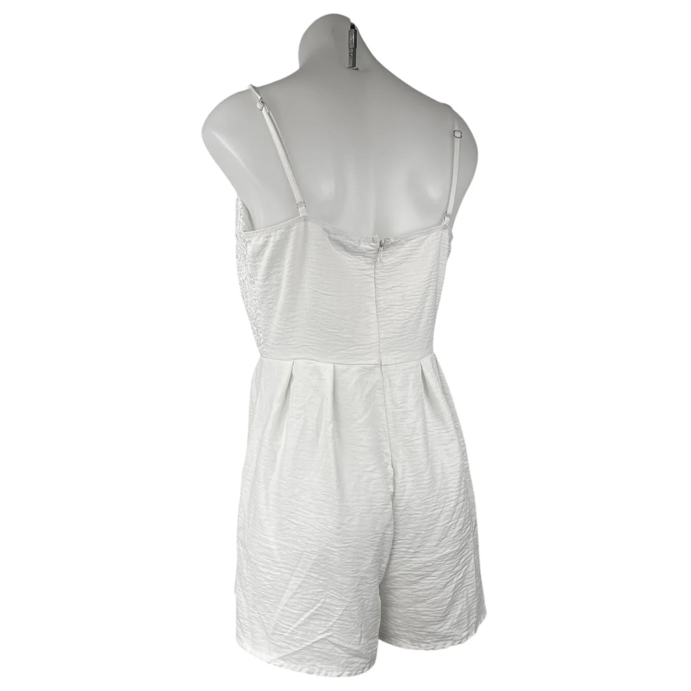 Forever 21 White Floral Embroidered Lace Sleeveless Boho Romper Shorts Size L - Image 2