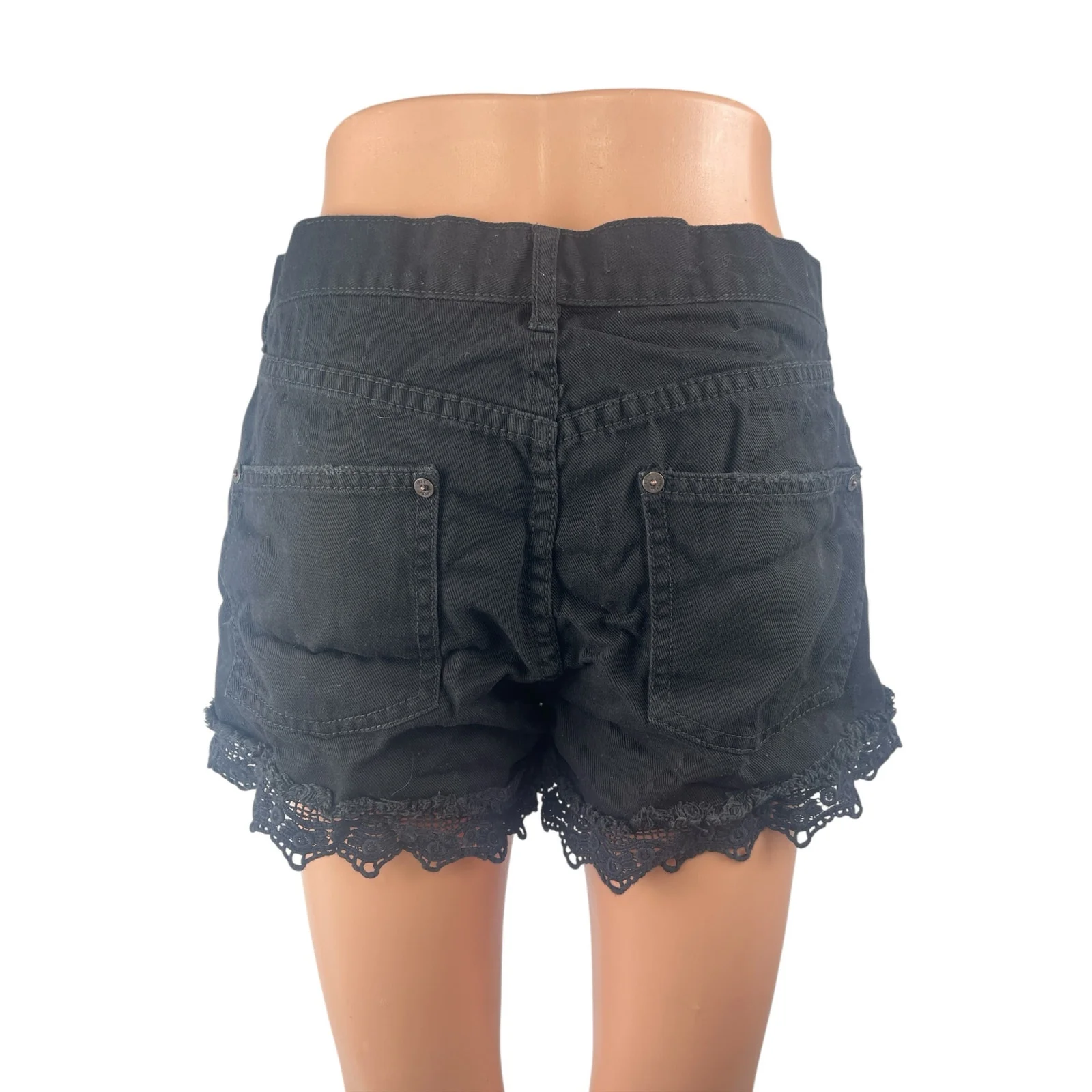 Free People Women's Black Lace Hem High Waisted Wide Leg Denim Jeans Shorts 28 - Image 2