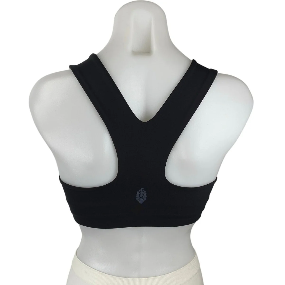 Free People Women's Black Sleeveless Racerback Sports Bra Crop Tank Top Size XS - Image 3