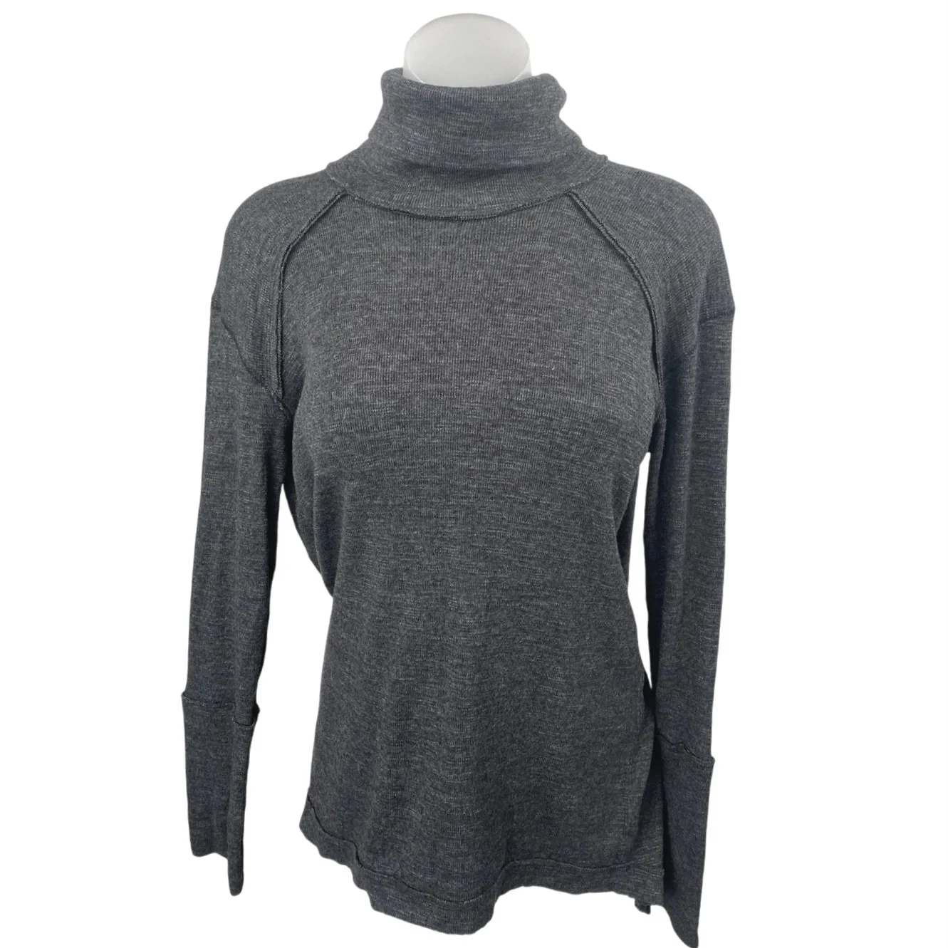 Free People Women's Gray Turtleneck Split Back Long Sleeve Knit Sweater Top Sz M