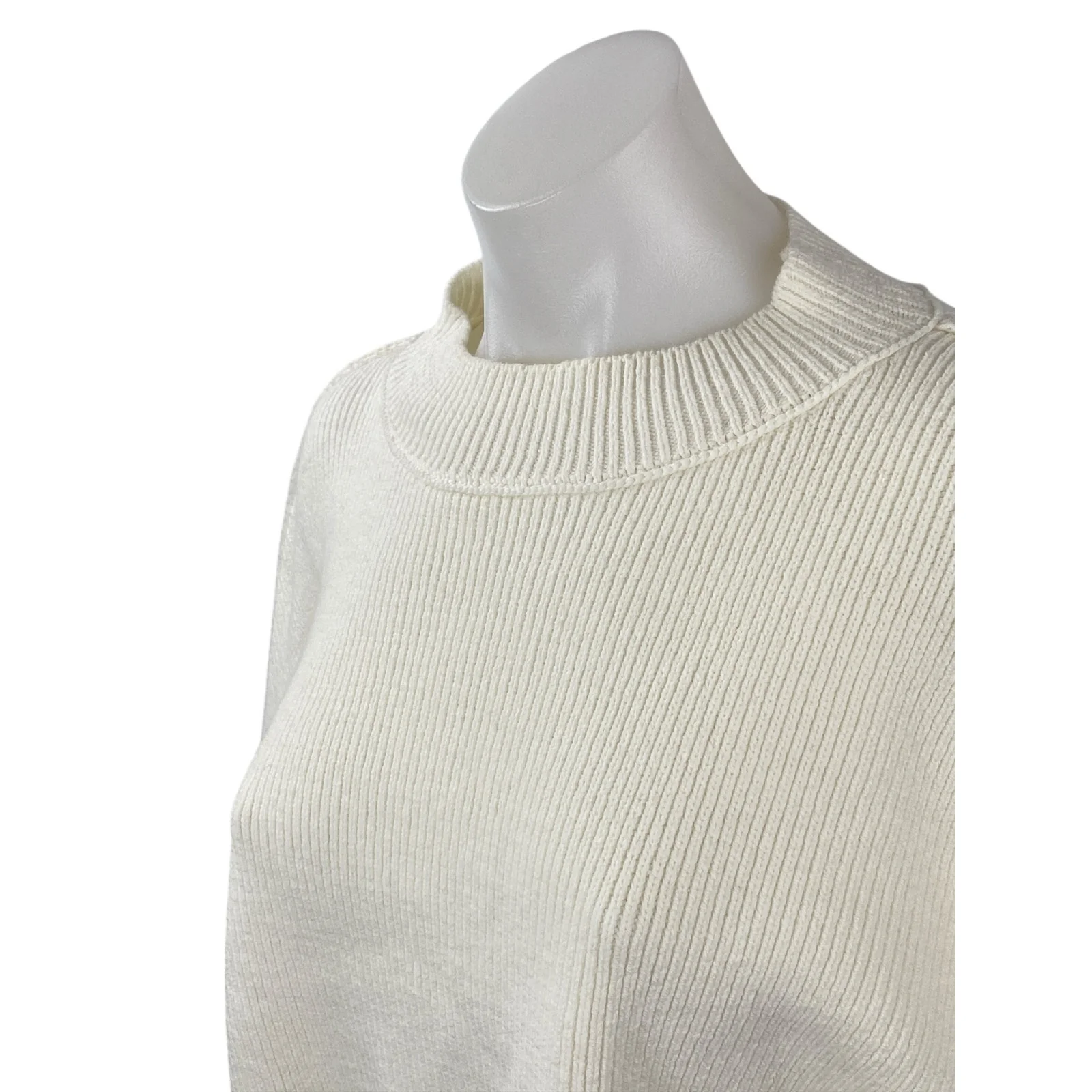 Free People Women's White Cream Ribbed Knit Mock Neck Cropped Sweater Top Sz XS - Image 2