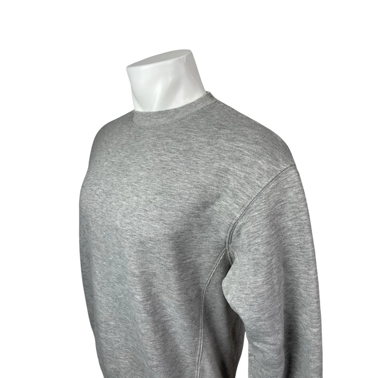 Fursac Gray Crew Neck Long Sleeve Sweater Activewear Athletic Sweatshirt Top M - Image 2