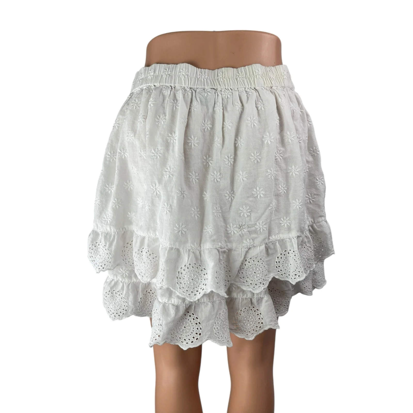 Gap White Eyelet Embroidered Elastic Waist Tiered Mini Flare A-Line Skirt Size M - Image 2