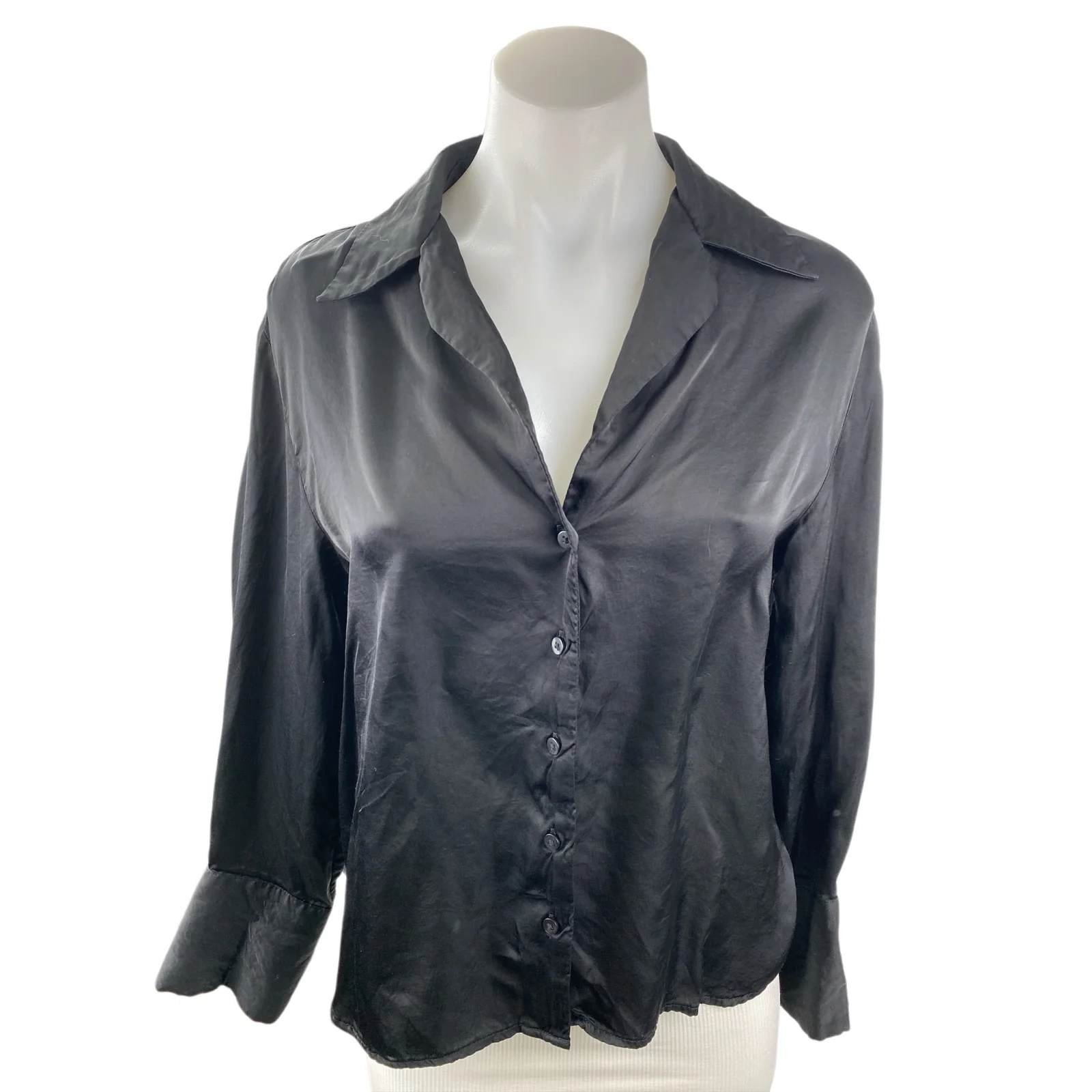 Gap Women's Black Silk Satin Long Sleeve V Neck Button Down Shirt Top Size S
