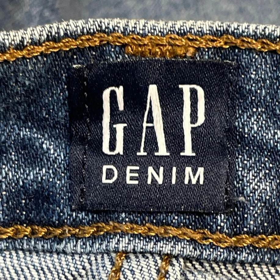 Gap Women's Blue Medium Wash Mid Rise Cut Off Raw Hem Denim Jean Shorts Size 28 - Image 4