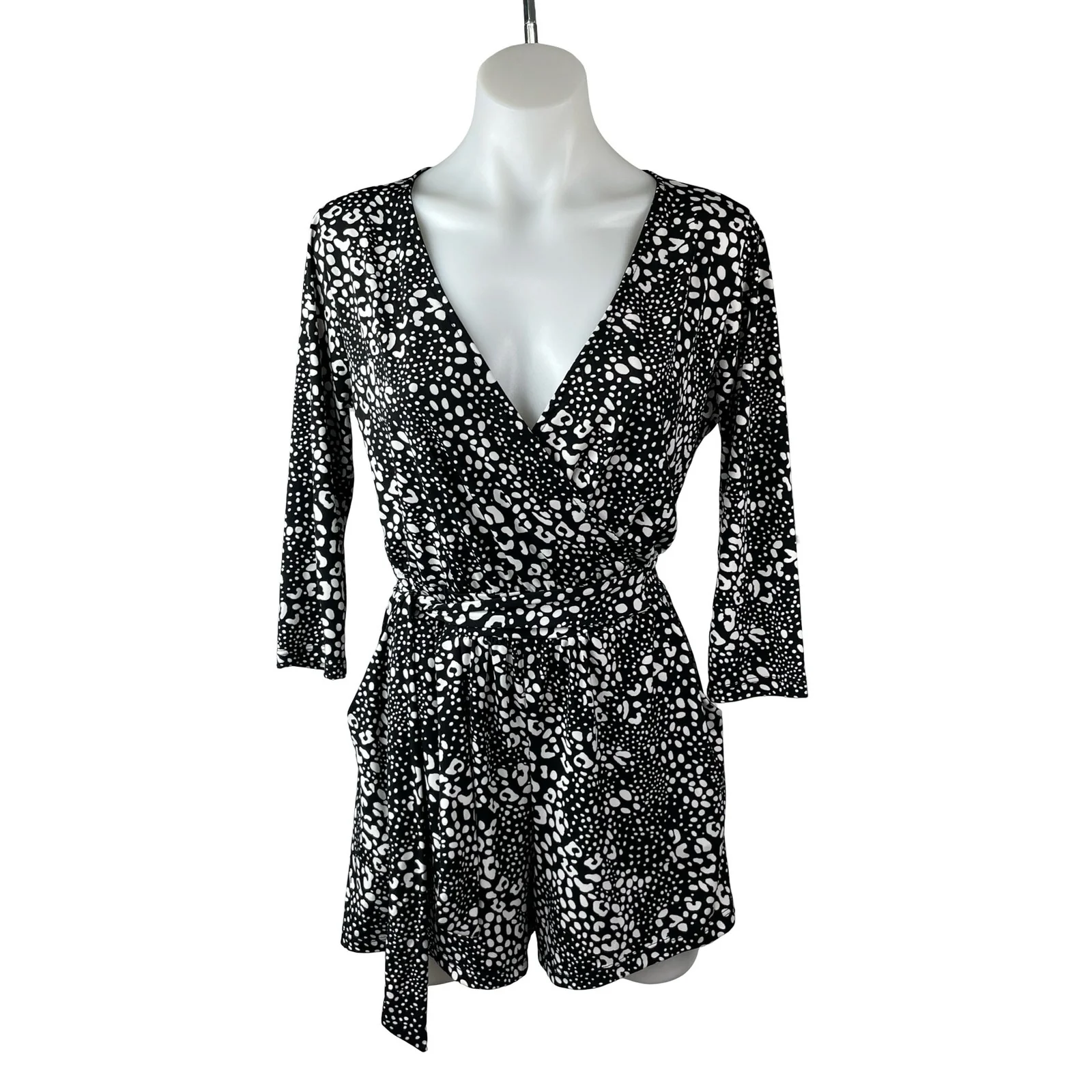 Gilli Black White Polka Dots Long Sleeve V Neck Tie Waist Romper Shorts Size S
