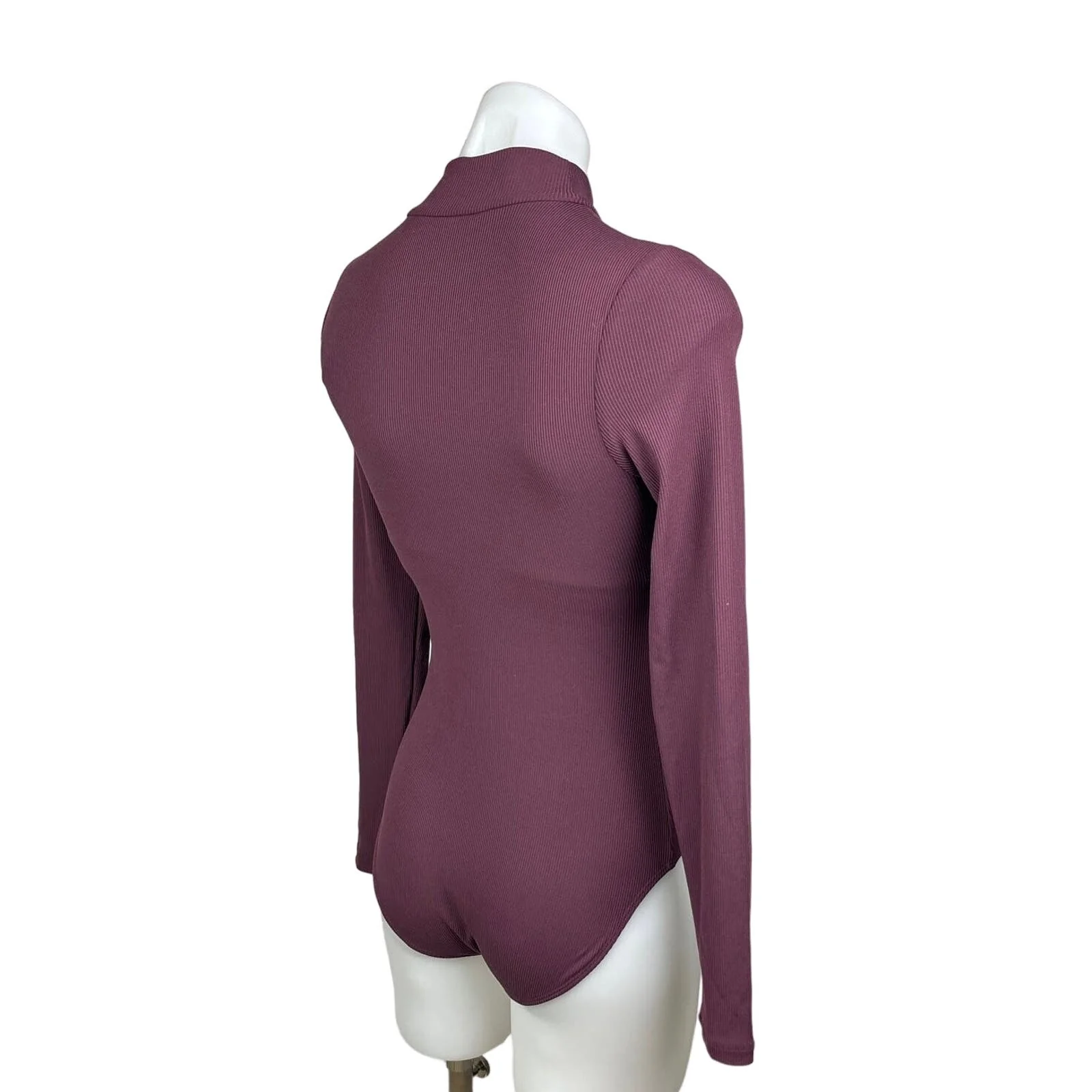 Girlfriend Collective Women's Maroon Ribbed Built In Bra Mock Neck Bodysuit S - Image 3