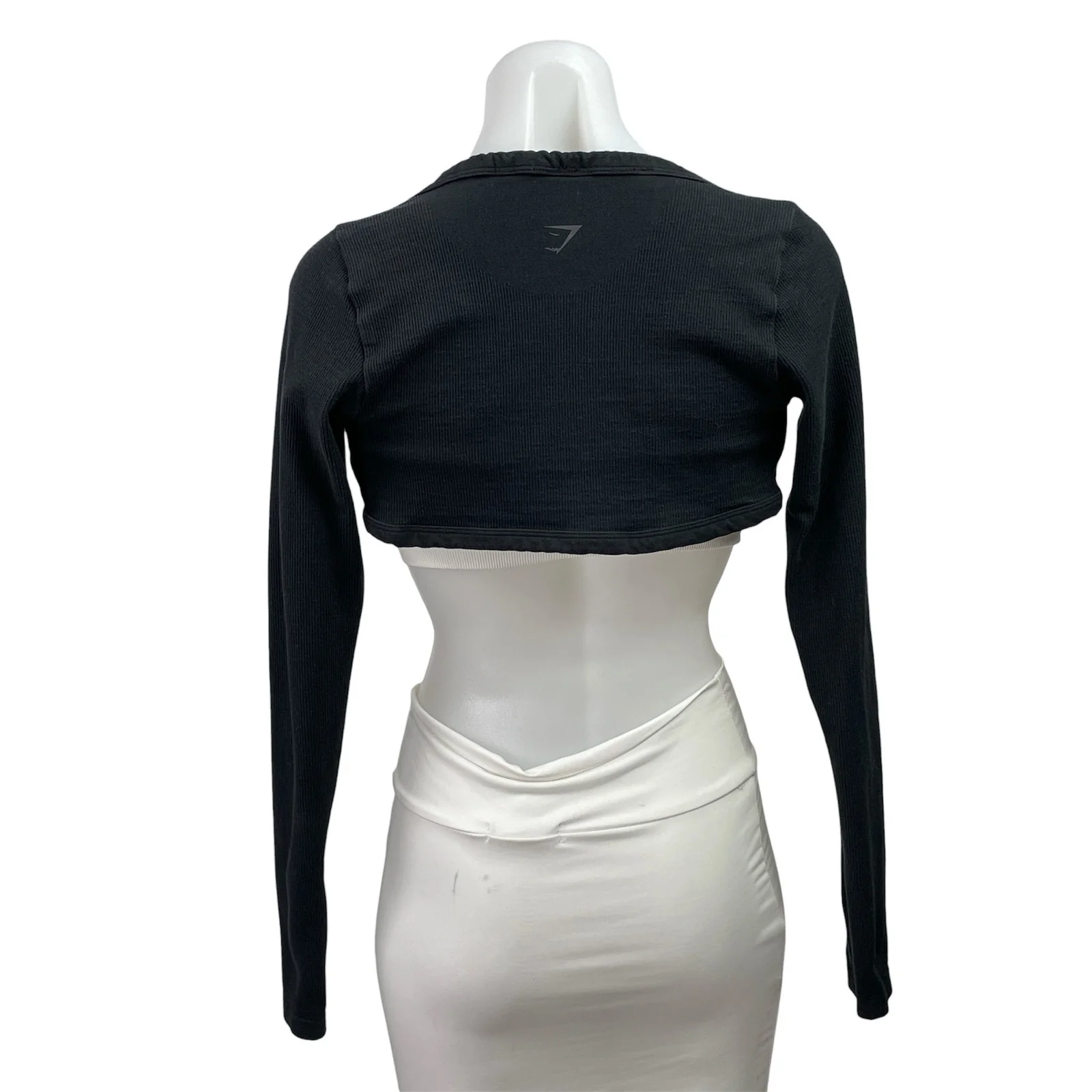 Gymshark Women's Black Ribbed Knit Long Sleeve Bolero Cardigan Cropped Top Sz S - Image 3
