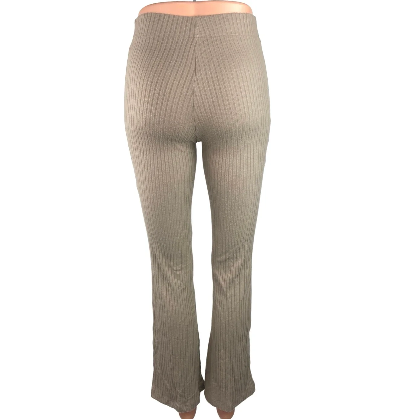 H&M Beige Ribbed Stretch Mid Rise Cropped Flare Leg Activewear Yoga Pants Sz XS - Image 3