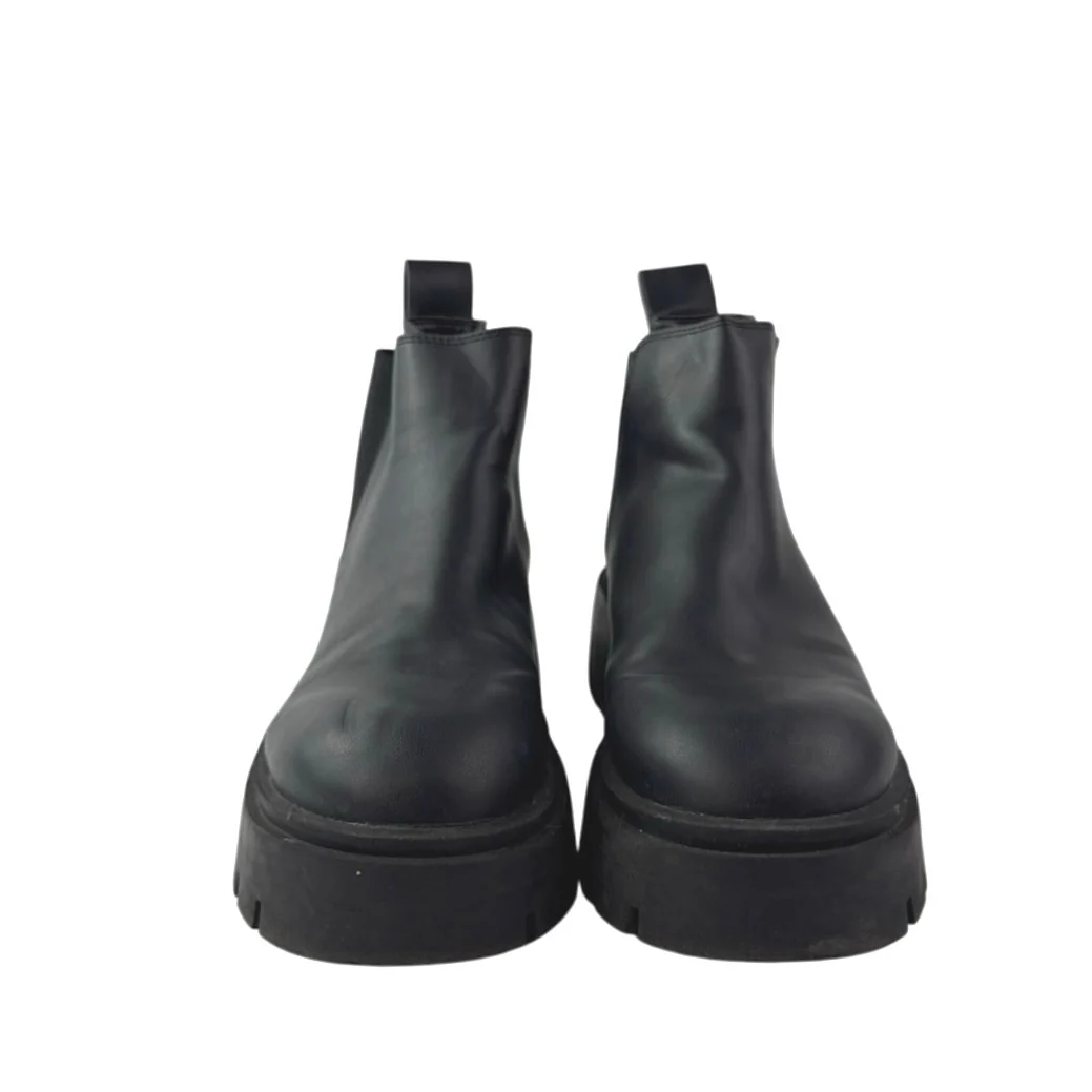 H&M Women's Black Leather Round Toe Lug Sole Slip On Platform Ankle Boots 9-9.5 - Image 2