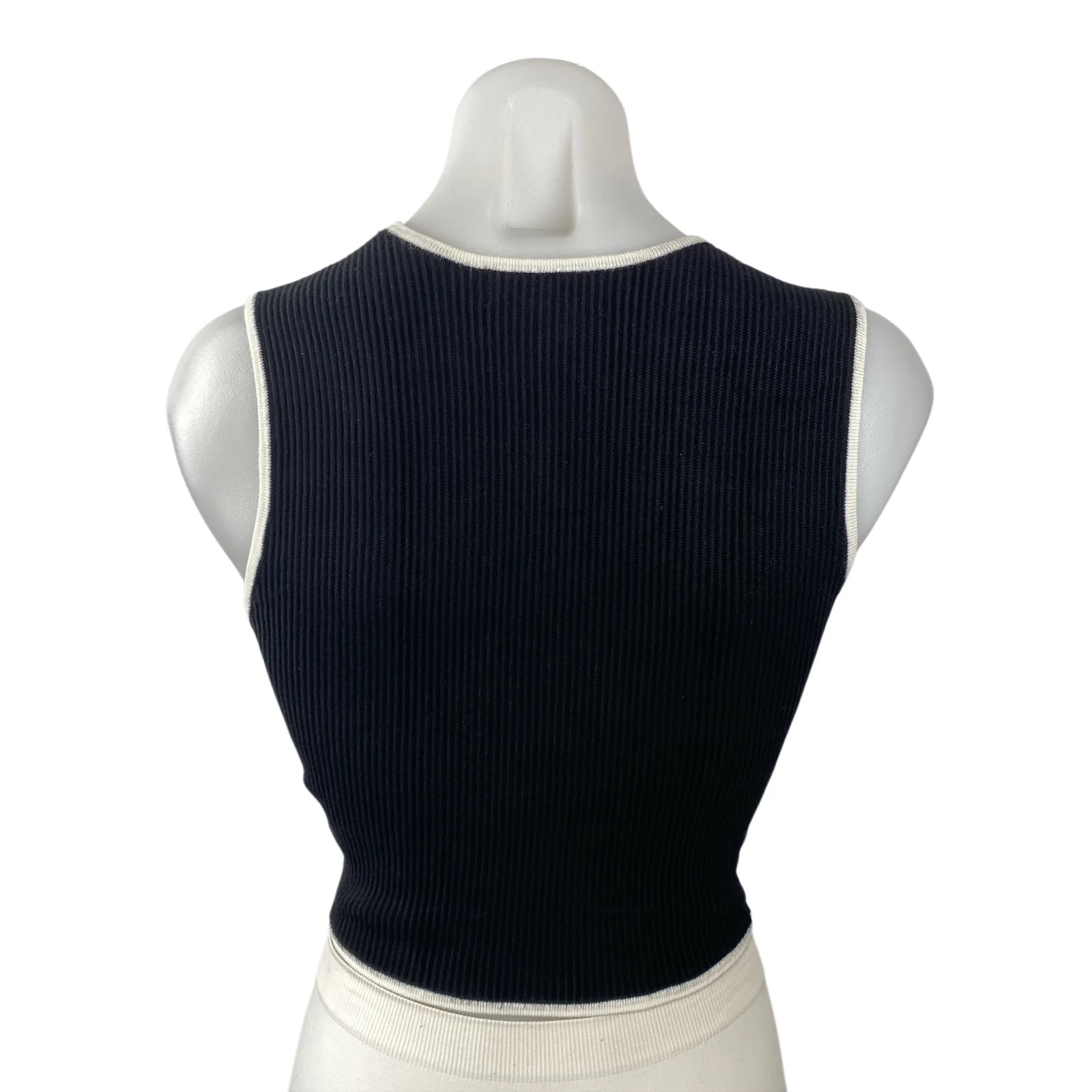 House of Harlow 1960 Women's Black Sleeveless Ribbed Knit Tank Crop Top Size S - Image 4