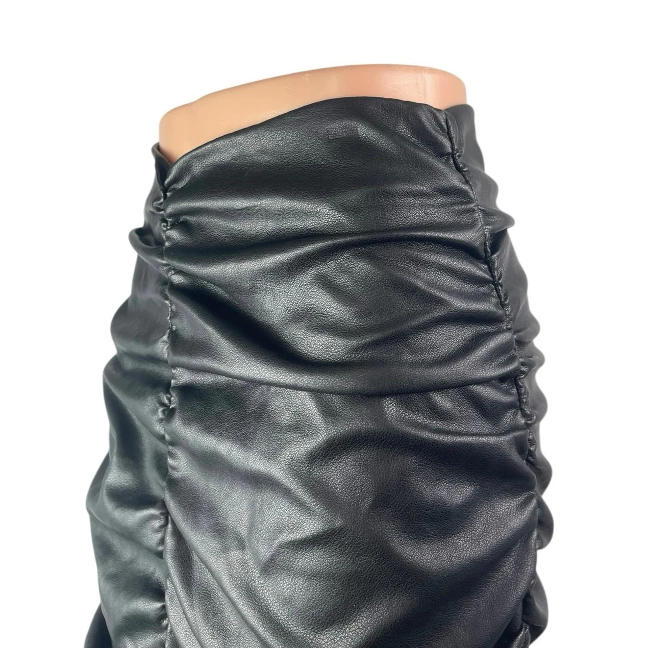 Hyfve Women's Black Faux Leather Vegan High Waist Ruched Pencil Mini Skirt Sz S - Image 4