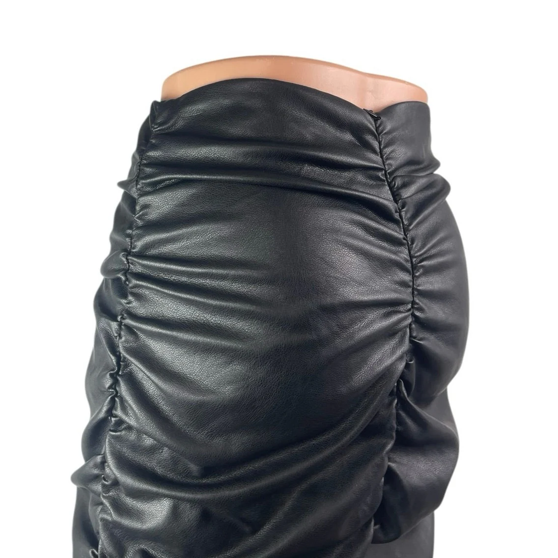 Hyfve Women's Black Faux Leather Vegan High Waist Ruched Pencil Mini Skirt Sz S - Image 5