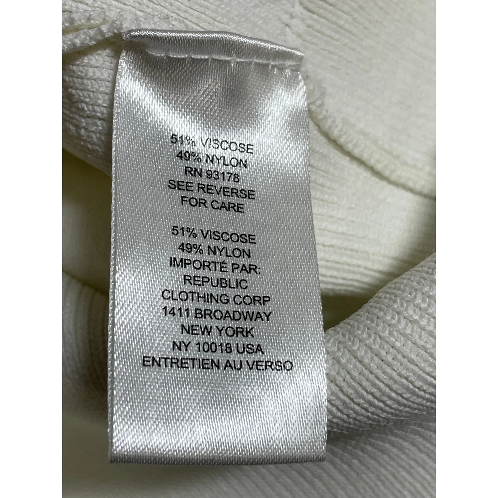 Industry Women's Off White Sleeveless Scoop Neck Henley Sweater Vest Tank Top M - Image 6