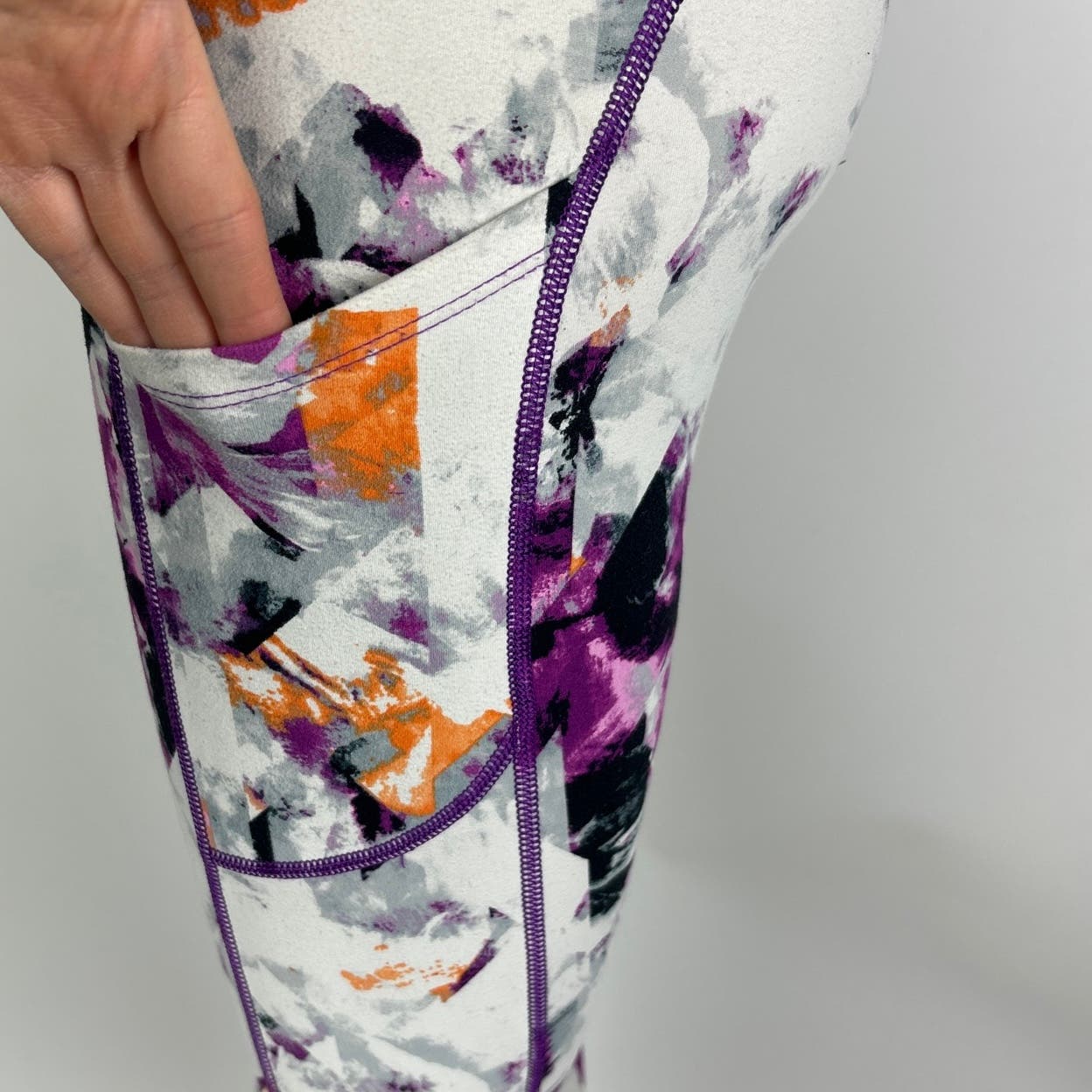 IUGA Pockets Printed Crystal Purple Abstract Print Pocket Yoga Leggings Size S - Image 6