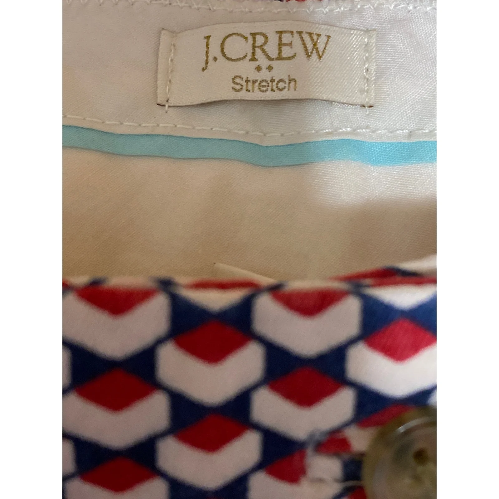 J,Crew Women's Red Geometric Abstract Stretch Mid Rise Mini Casual Shorts Size 6 - Image 5
