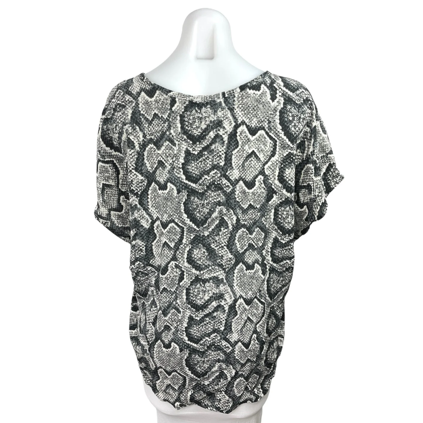 Joie Gray Snake Skin Print 100% Silk Round Neck Short Sleeve Blouse Top Size XS - Image 2