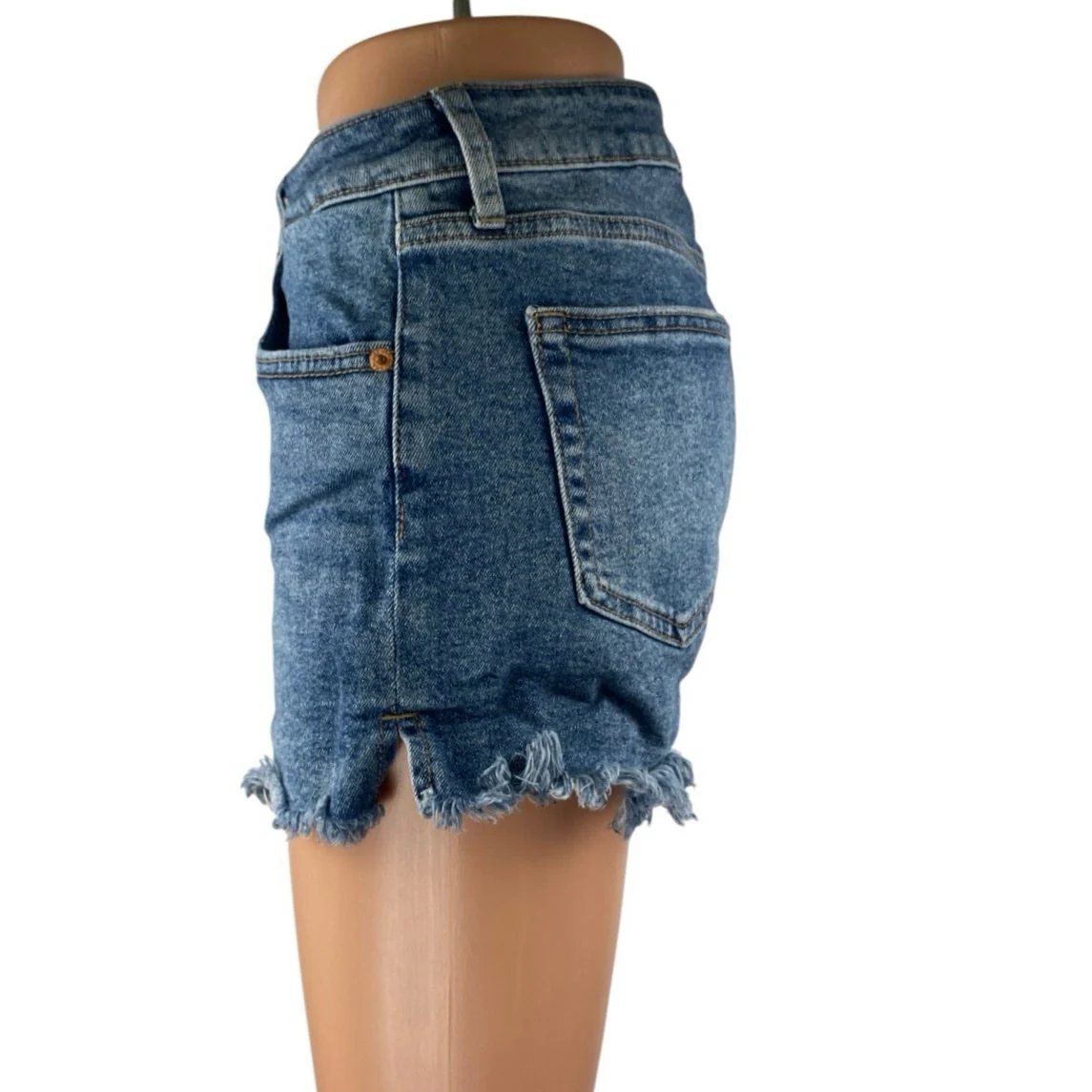 Justusa Women's Blue Mid Rise Frayed Raw Hem Mini Cutoff Denim Jeans Shorts Sz M - Image 2
