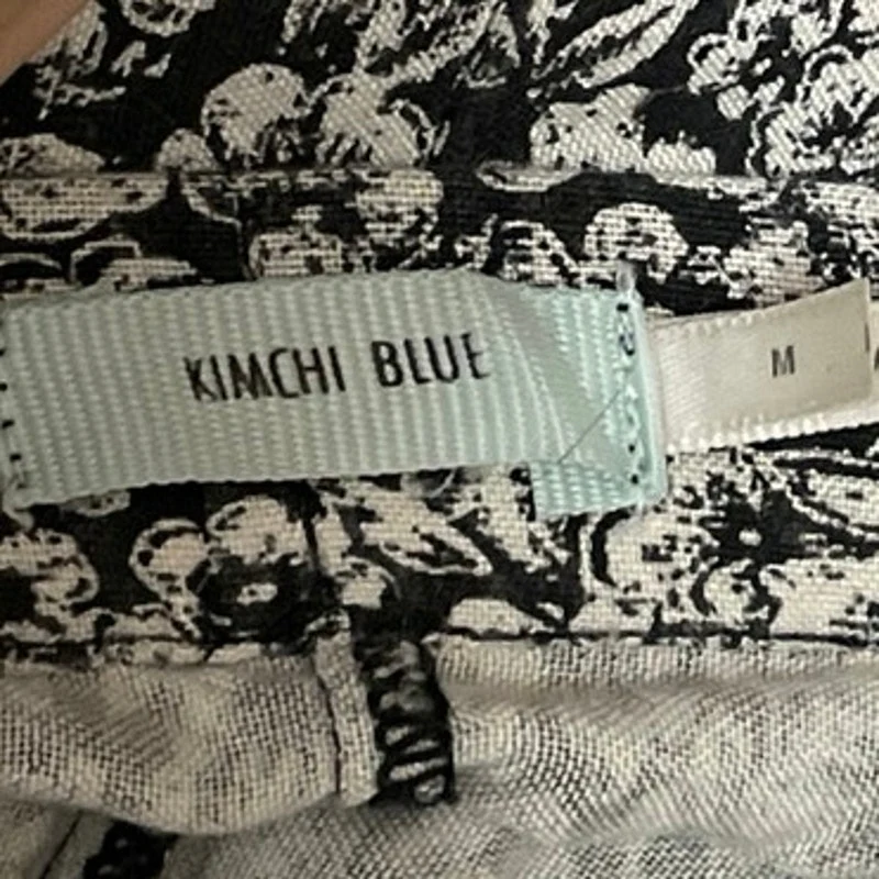Kimchi Blue Black White Floral Mid Waist Zip Flare A Line Mini Skirt Size M - Image 4