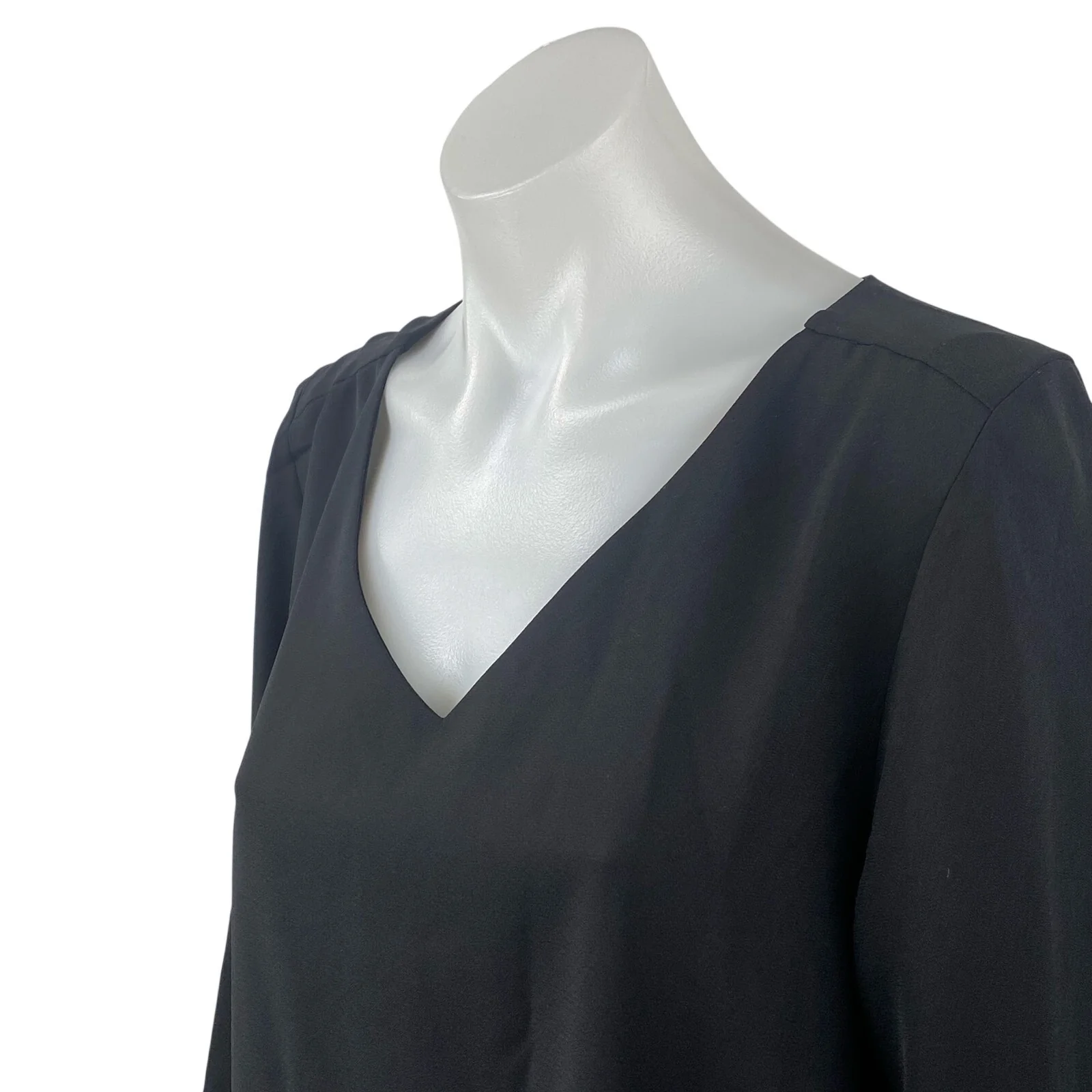 Lands' End Women's Black V Neck Long Sleeve Minimalist T-Shirt Blouse Top Sz 12 - Image 2