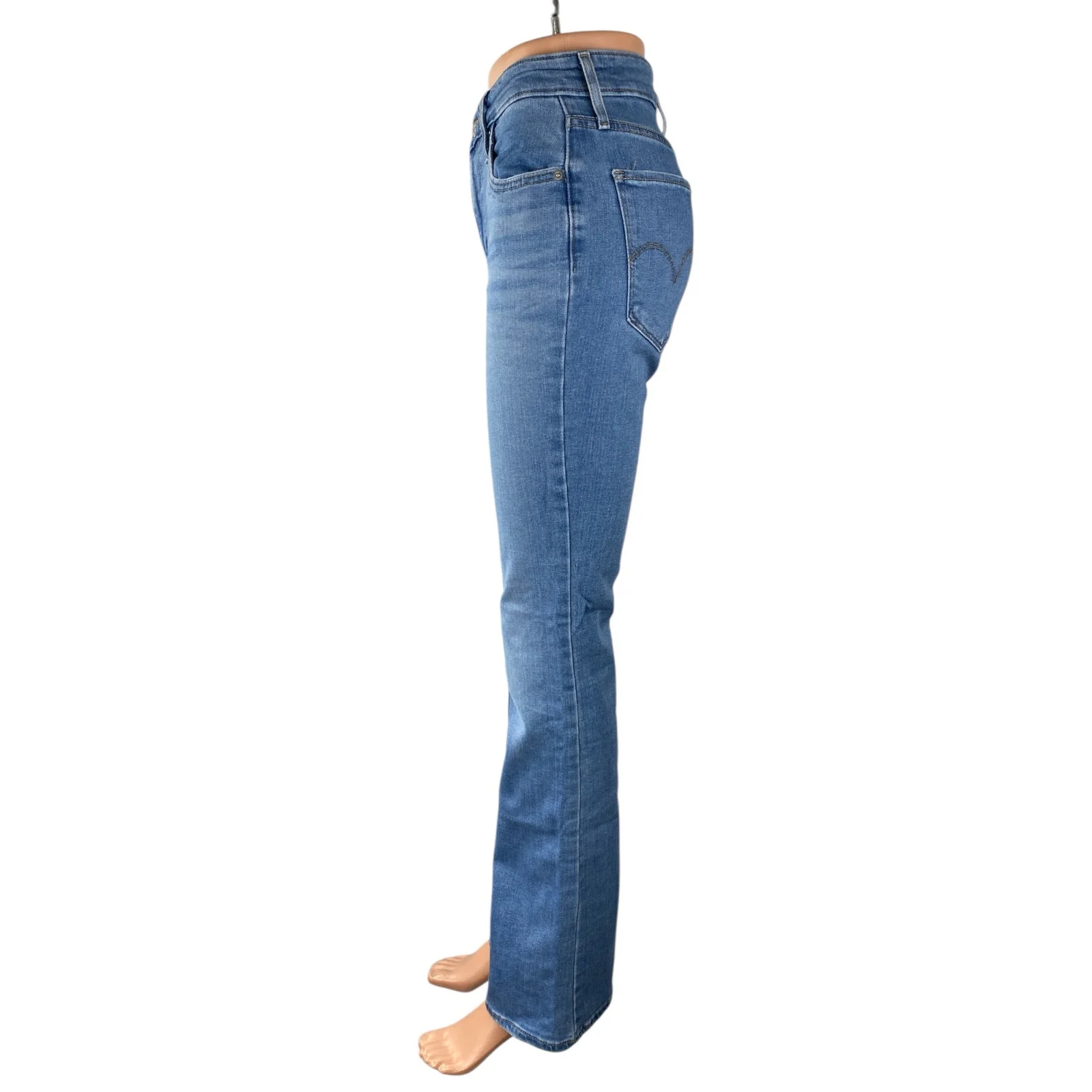 Levi's 725 High Rise Bootcut Women's Blue Medium Wash Flare Denim Jeans Size 26 - Image 3