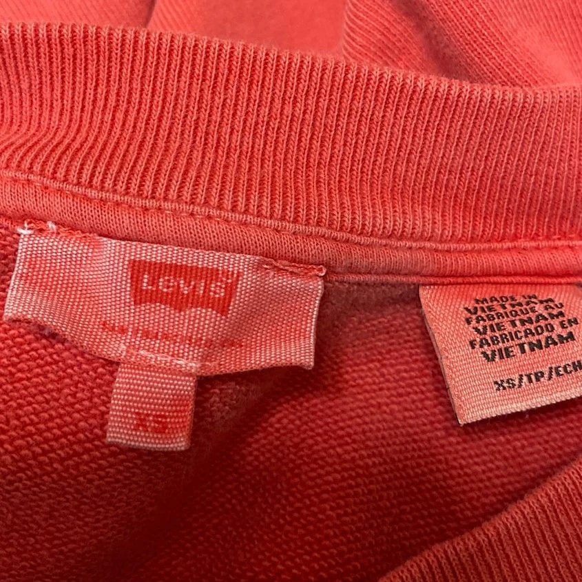 Levi's Women's Red Embroidered Logo Long Sleeve Crewneck Sweatshirt Top Size XS - Image 3