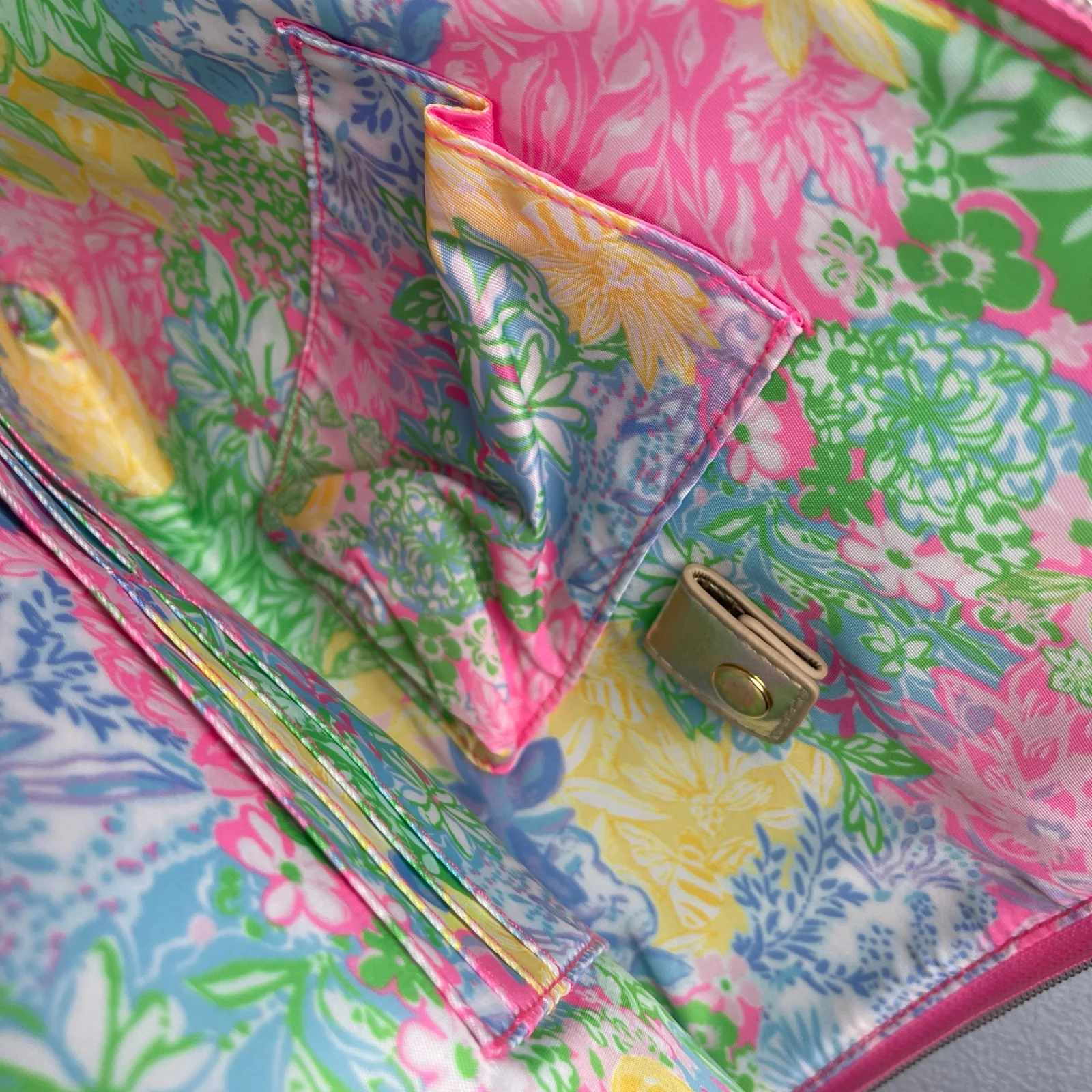 Lilly Pulitzer Gold Metallic Travel Organizer Floral Lined Pouch Clutch Bag OS - Image 5