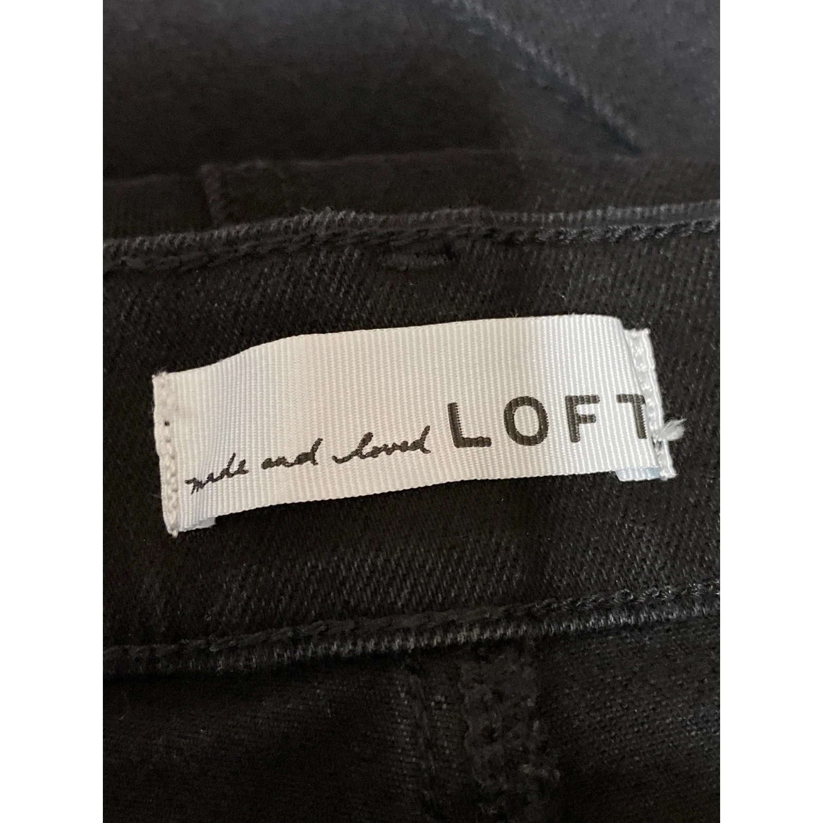 LOFT Women's Black High Waisted Frayed Raw Hem Baggy Wide Leg Denim Jeans Sz 29 - Image 4