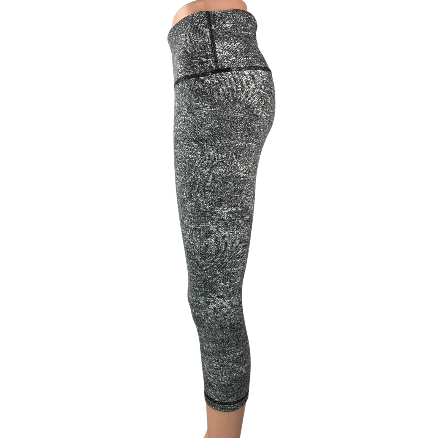 Lululemon Black Gray High Waisted Yoga Capri Athletic Leggings Pants Size S/M - Image 2