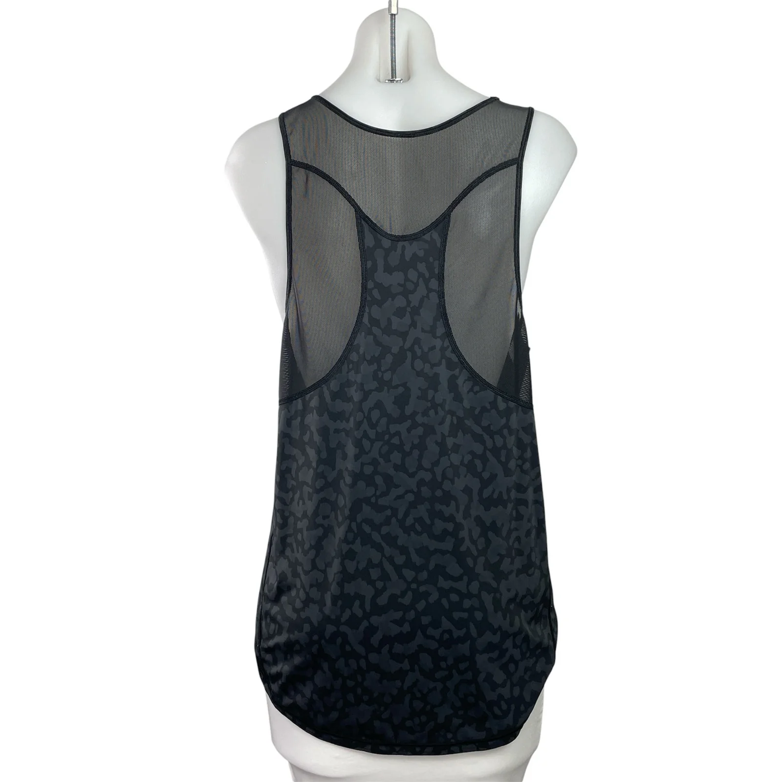 Lululemon Black Mesh Leopard Camouflage Sleeveless Activewear Sculpt Tank Top M - Image 3