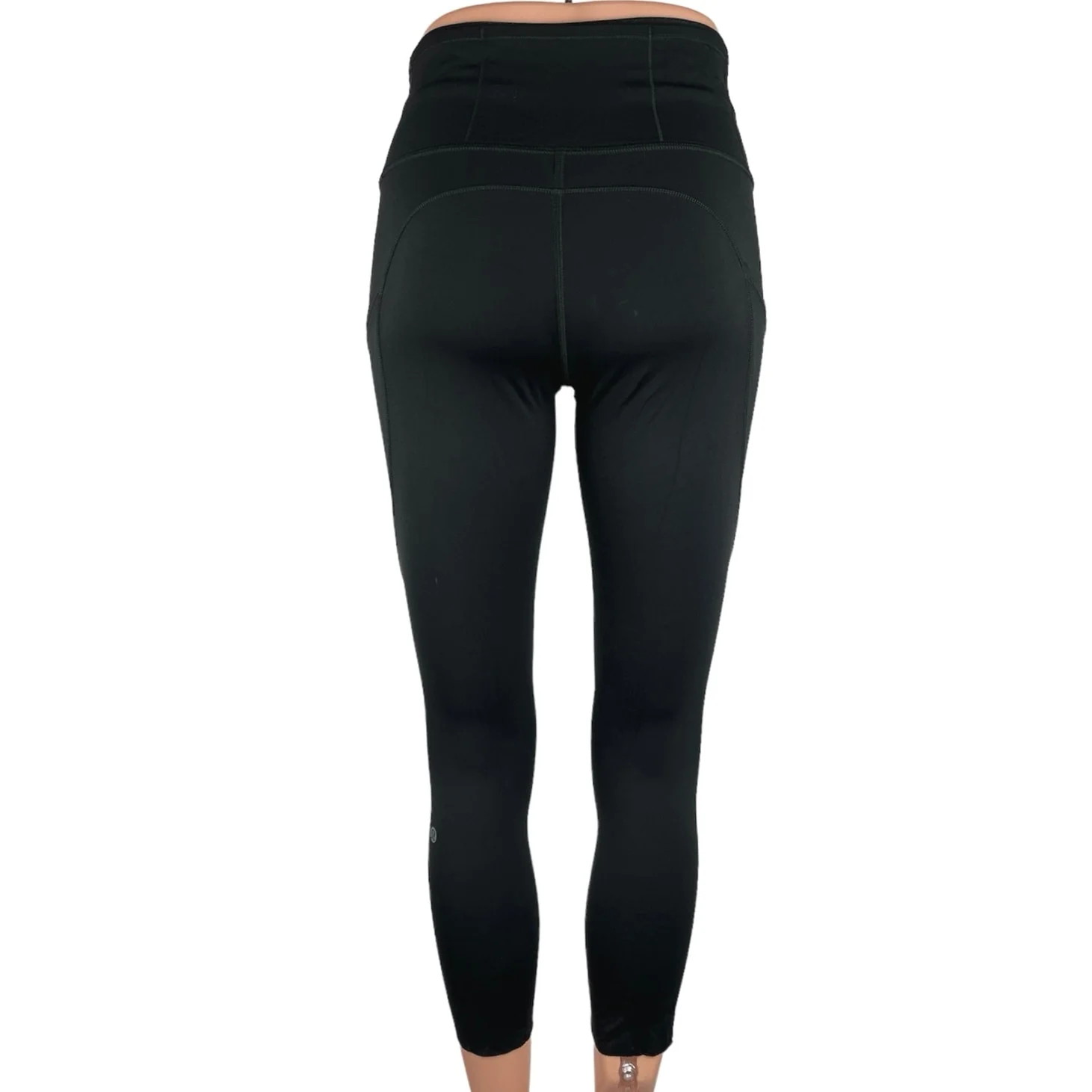 Lululemon Black Mid Rise Activewear Fitness Gym Ankle Cropped Leggings Size S - Image 3