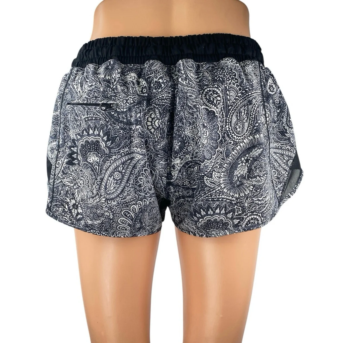 Lululemon Hotty Hot Womens Black White Paisley Running Athletic Shorts Size 8 - Image 3