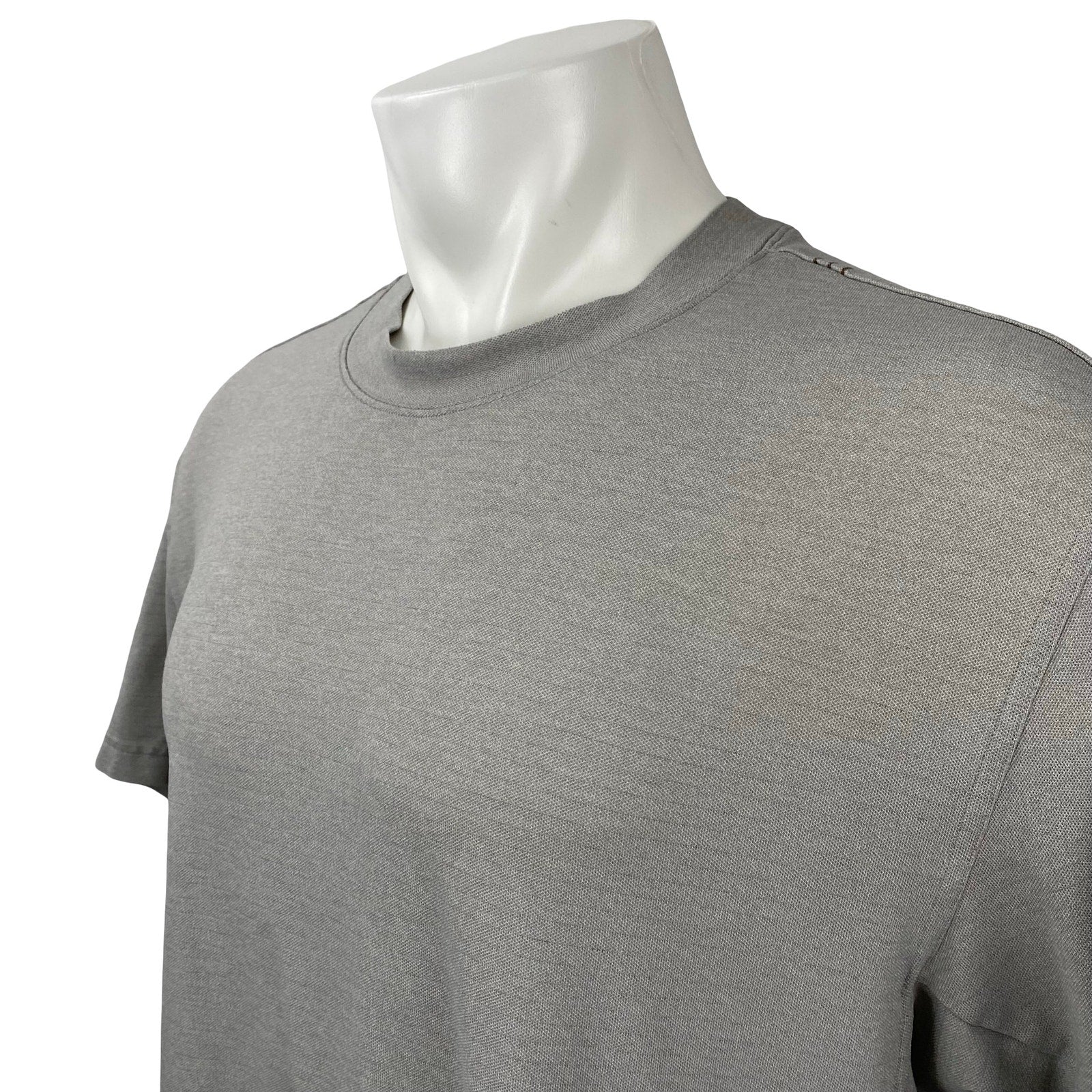 Lululemon Men's Gray Short Sleeve Crew Neck Workout Athletic T Shirt Tee Top L - Image 3