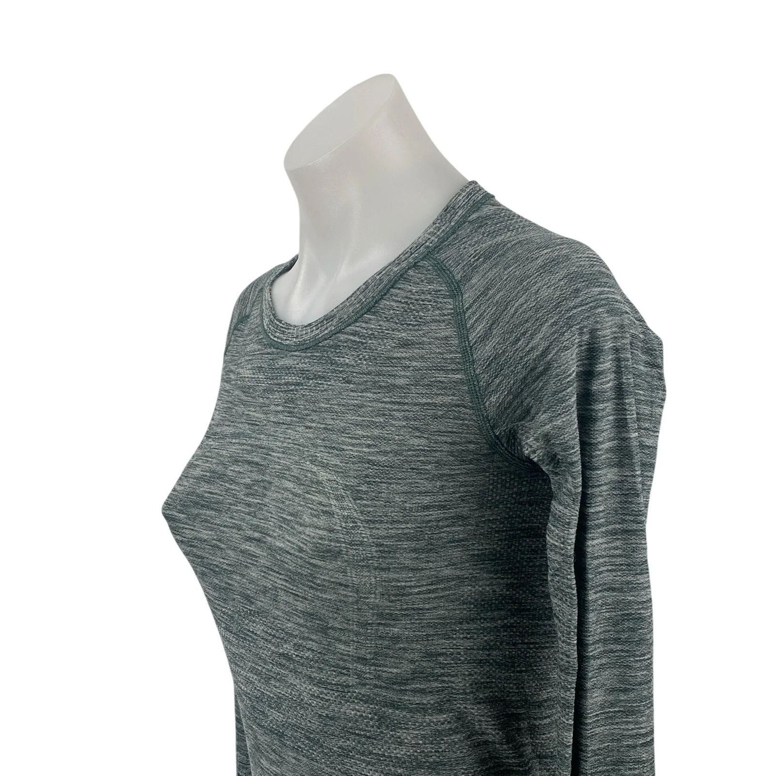 Lululemon Women Gray Heather Long Sleeve Yoga Workout Athletic T Shirt Tee Top 4 - Image 2