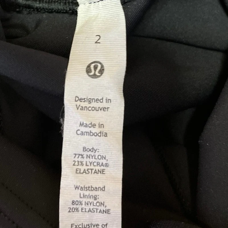 Lululemon Women's Black Pull On Yoga Workout Running Athletic Biker Shorts Sz 2 - Image 5
