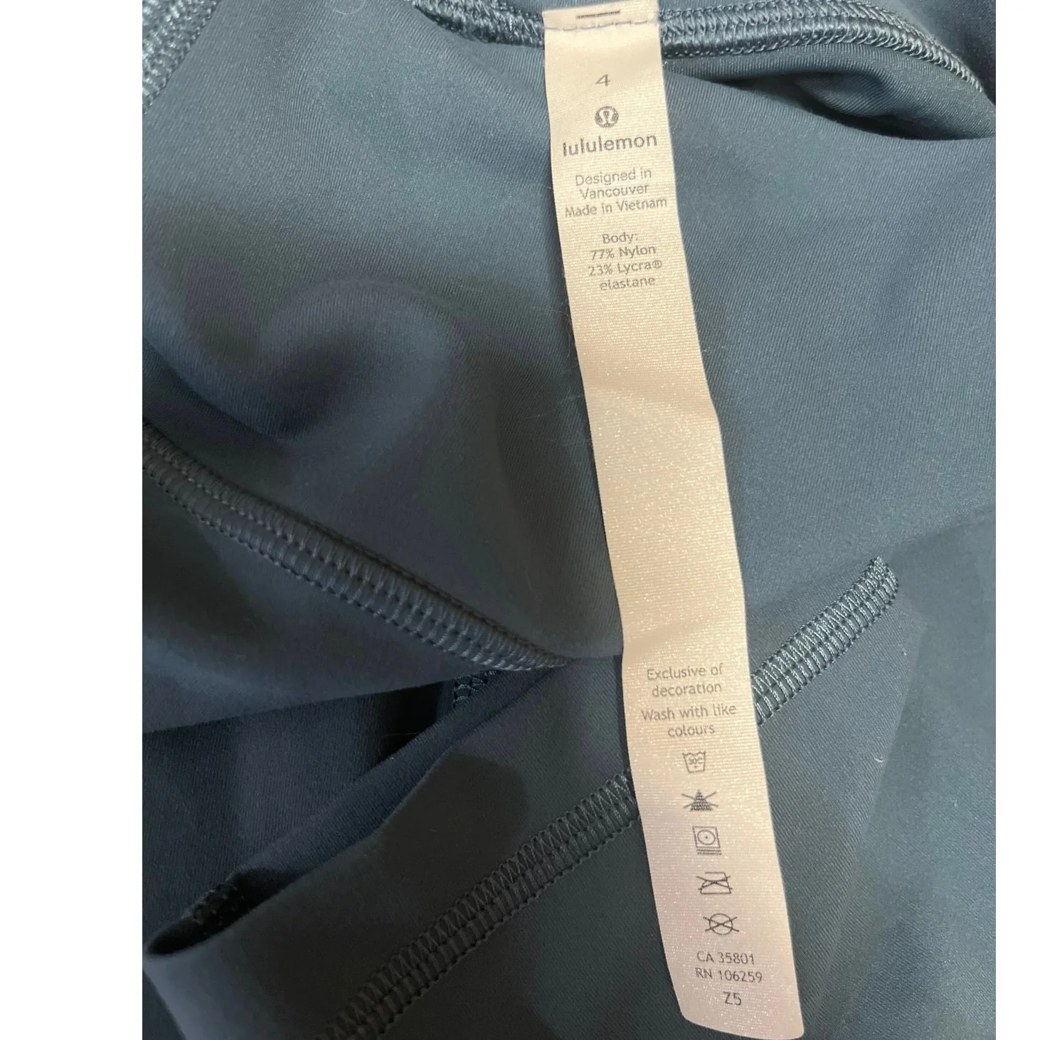 Lululemon Women's Blue High Rise Yoga Workout Athletic Leggings Pants Size 4 - Image 4