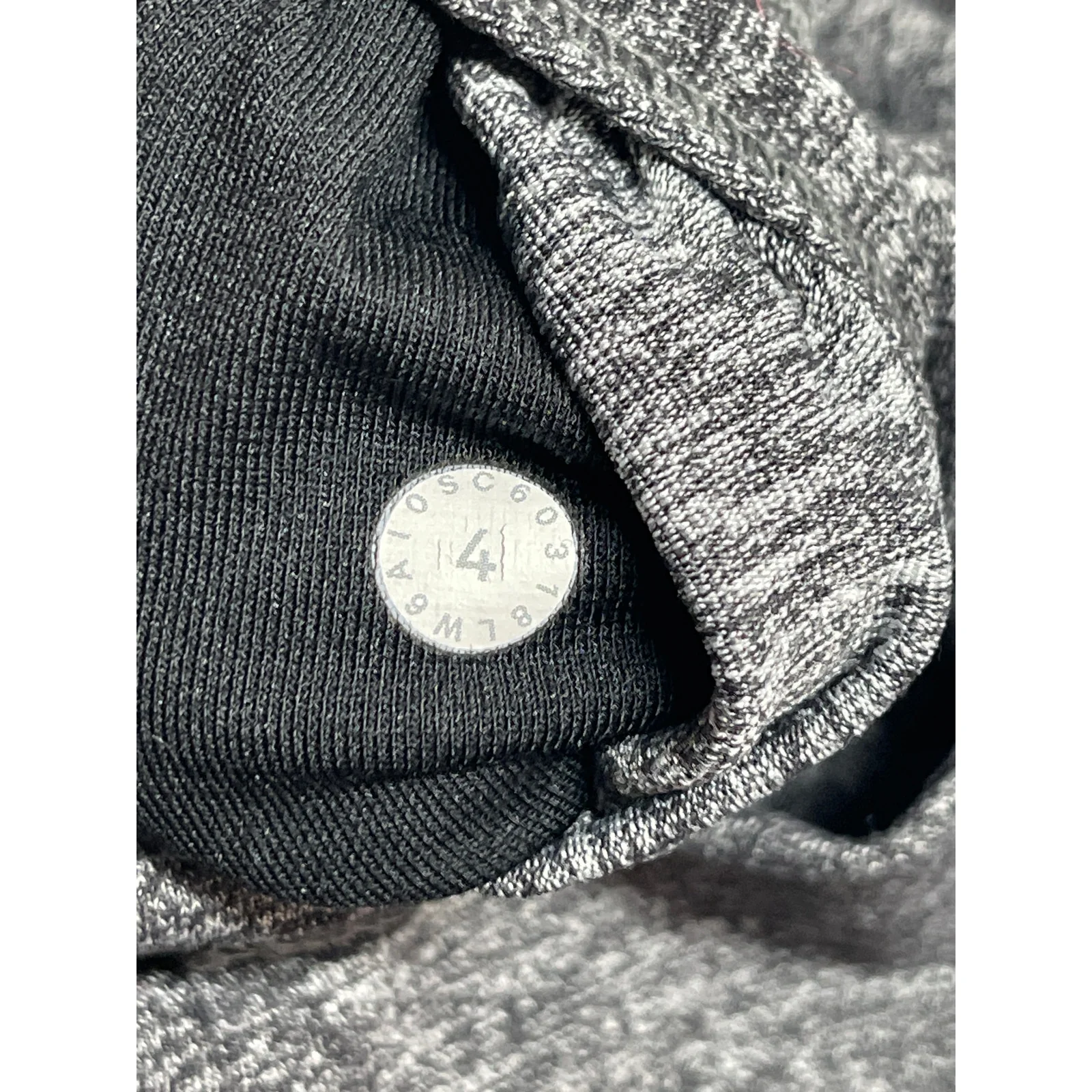 Lululemon Women's Gray Mid Rise Skinny Yoga Athletic Activewear Leggings Pants 4 - Image 6