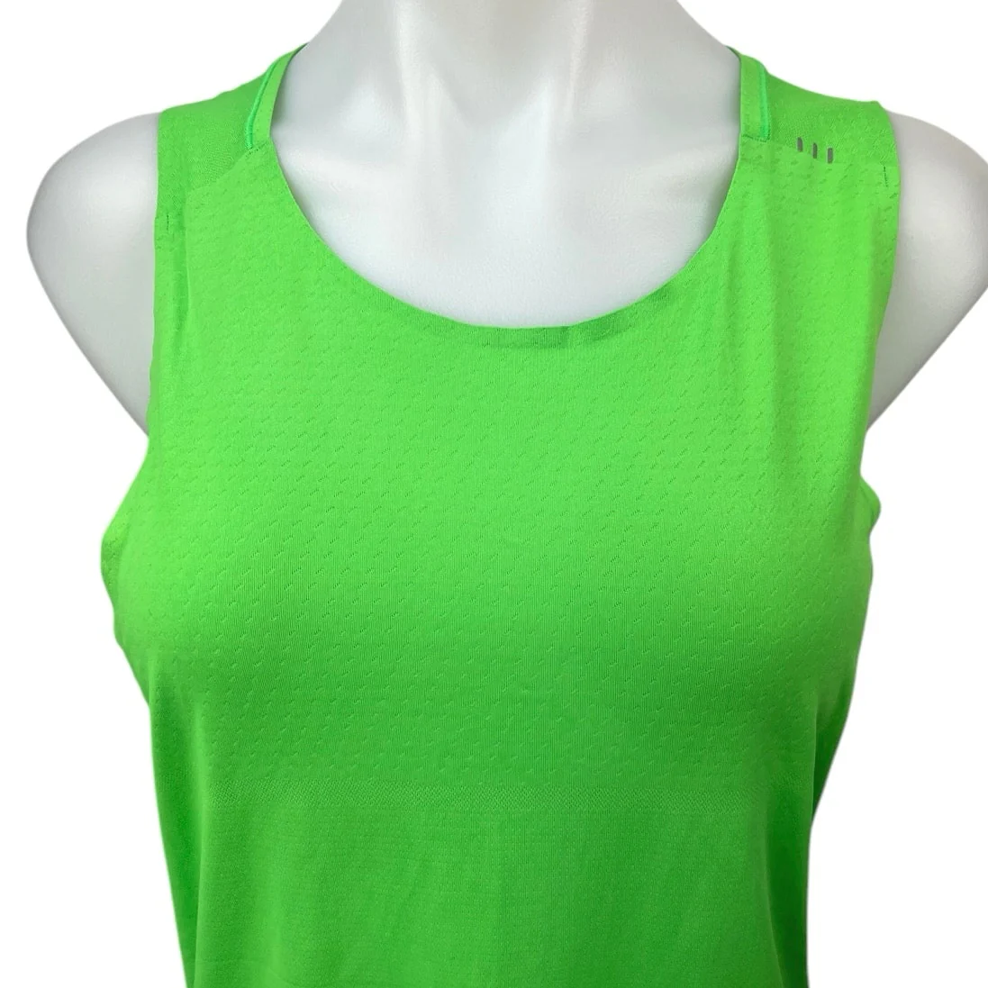 Lululemon Women's Green Round Neck Running Workout Athletic Tank Top Size 6 - Image 3