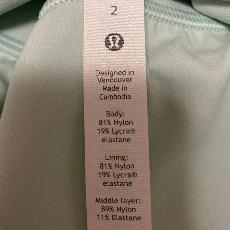 Lululemon Women's Green Sleeveless Activewear Fitness Gym Crop Tank Top Size 2 - Image 3