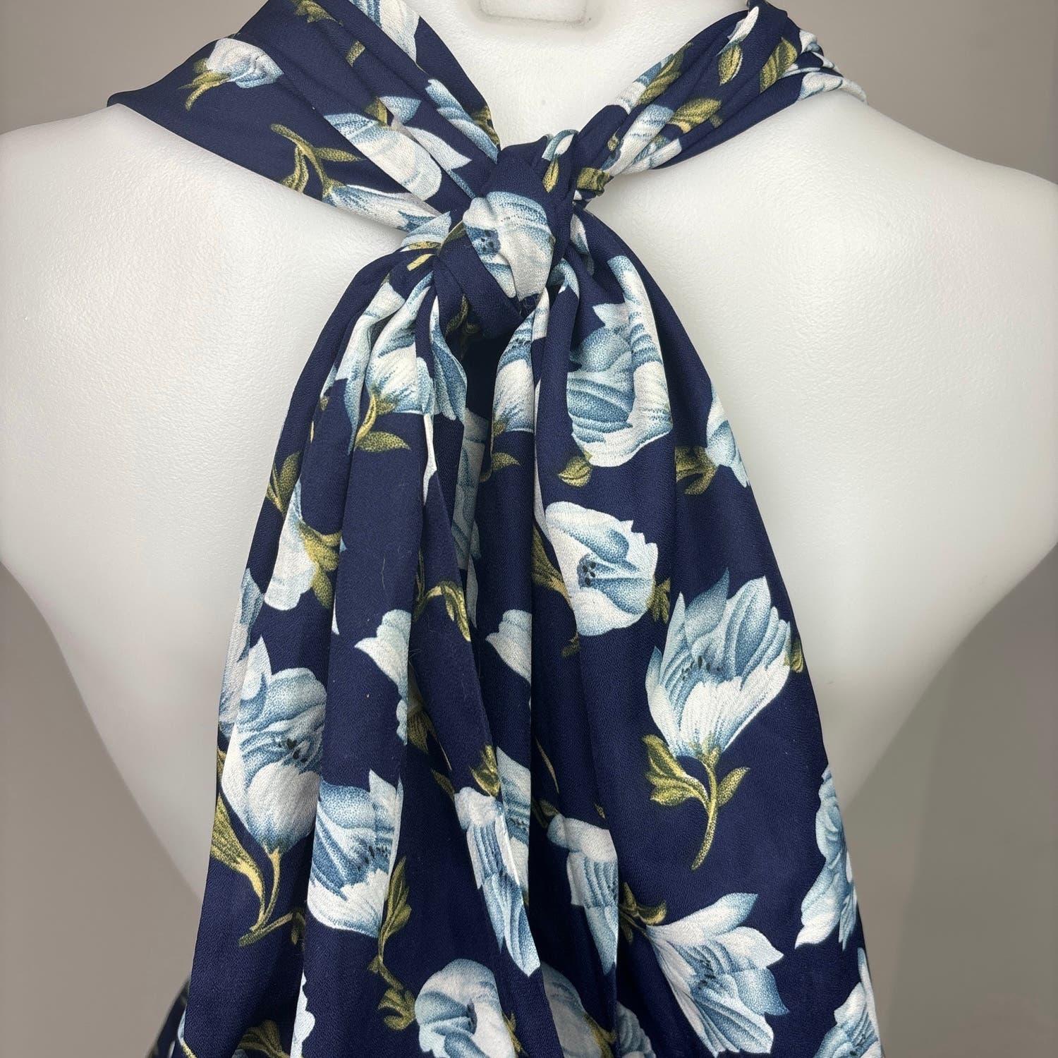Lulus Navy Blue Floral Elated Energy Convertible Sleeveless Romper Shorts Sz XS - Image 11