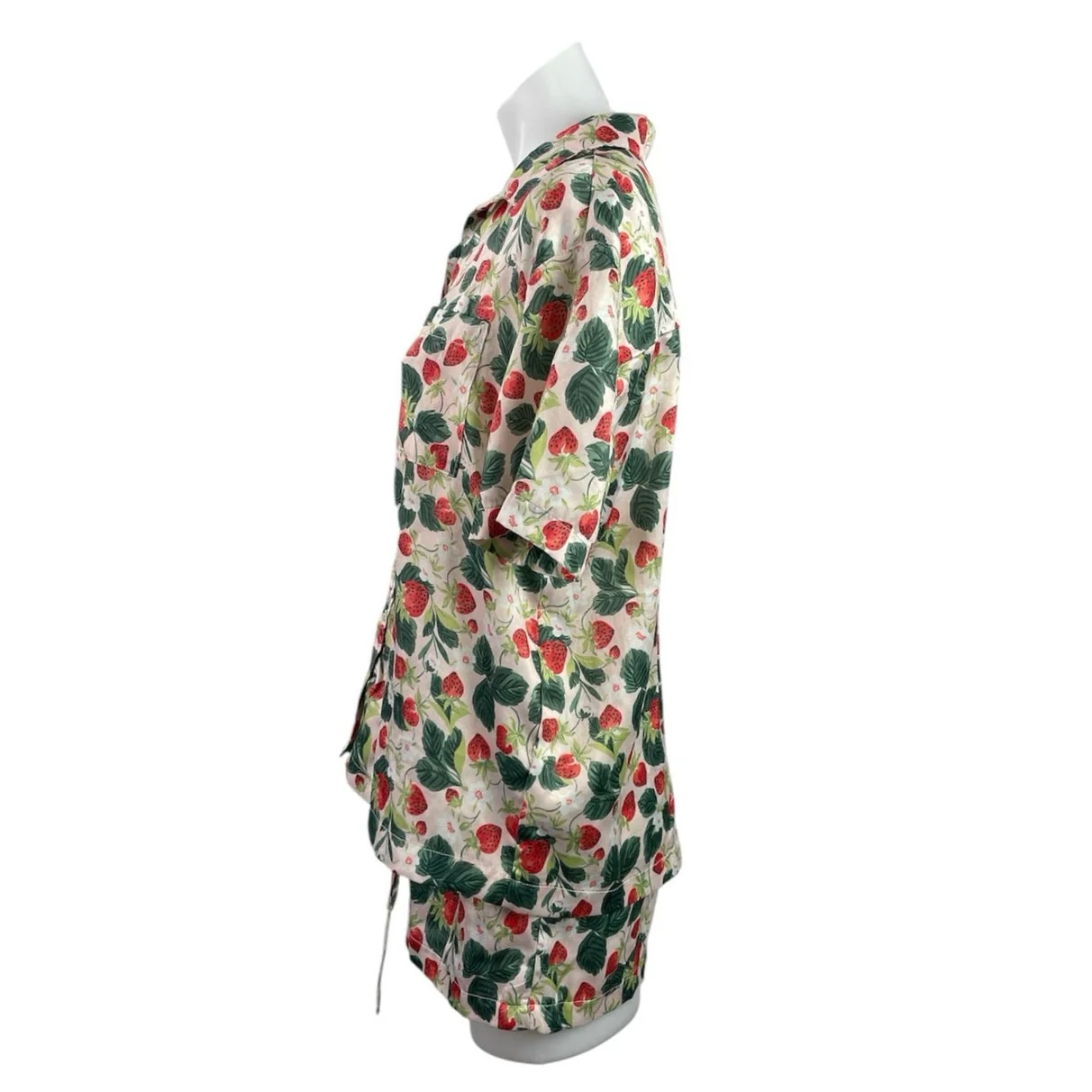 Macy's Flower Show Strawberry Short Sleeve Button Up Sleepwear Pajamas Set XS - Image 2